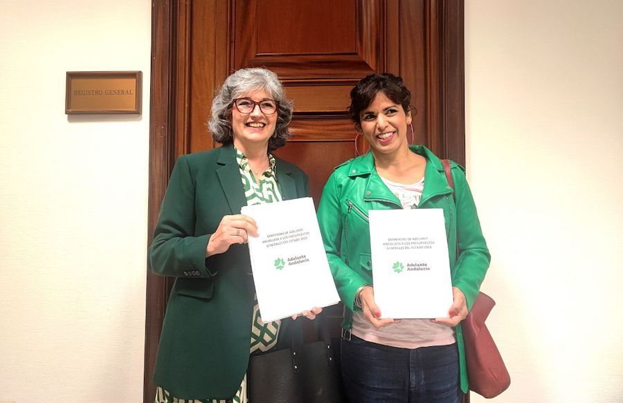 Pilar González y Teresa Rodríguez, de Adelante, en una foto de hace unos meses. Pilar González y Teresa Rodríguez, de Adelante, en una foto de hace unos meses.