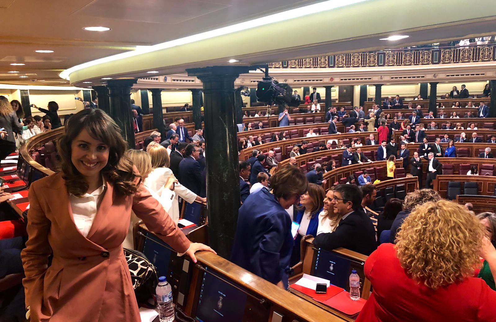 La diputada jerezana del PSOE, Eva Bravo, en el Congreso en una foto de Twitter.