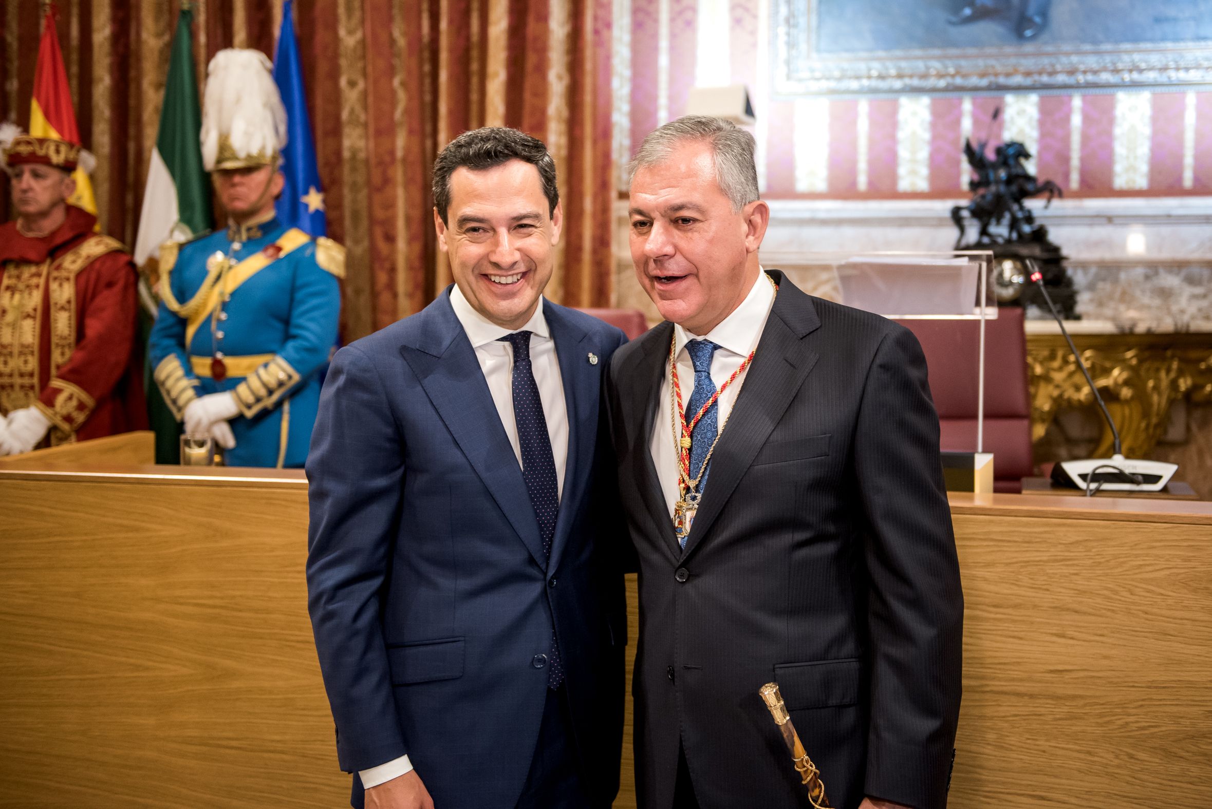 Investidura de José Luis Sanz como alcalde de Sevilla
