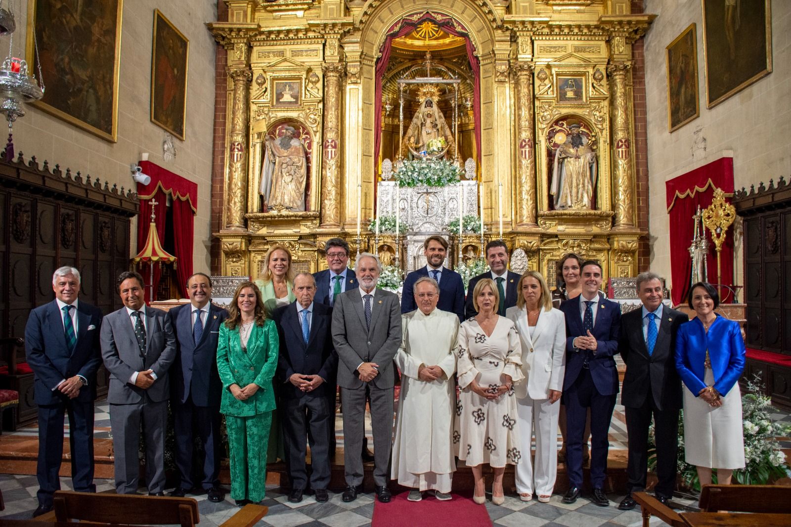 Pelayo y su equipo en la Basílica de La Merced.