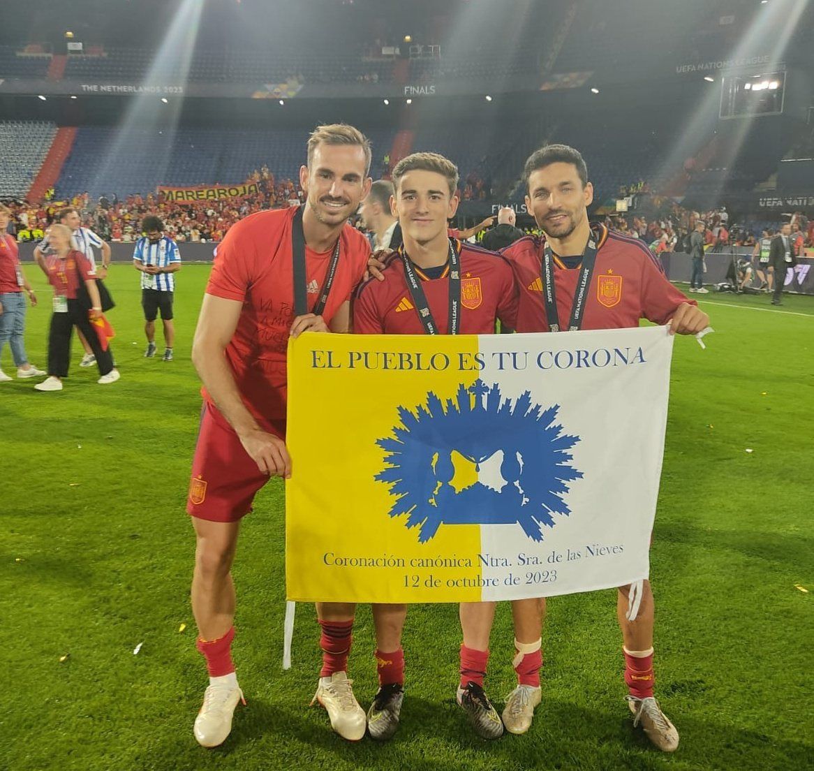 Navas, Gavi y Fabíán en la celebración. Navas, Gavi y Fabíán en la celebración.