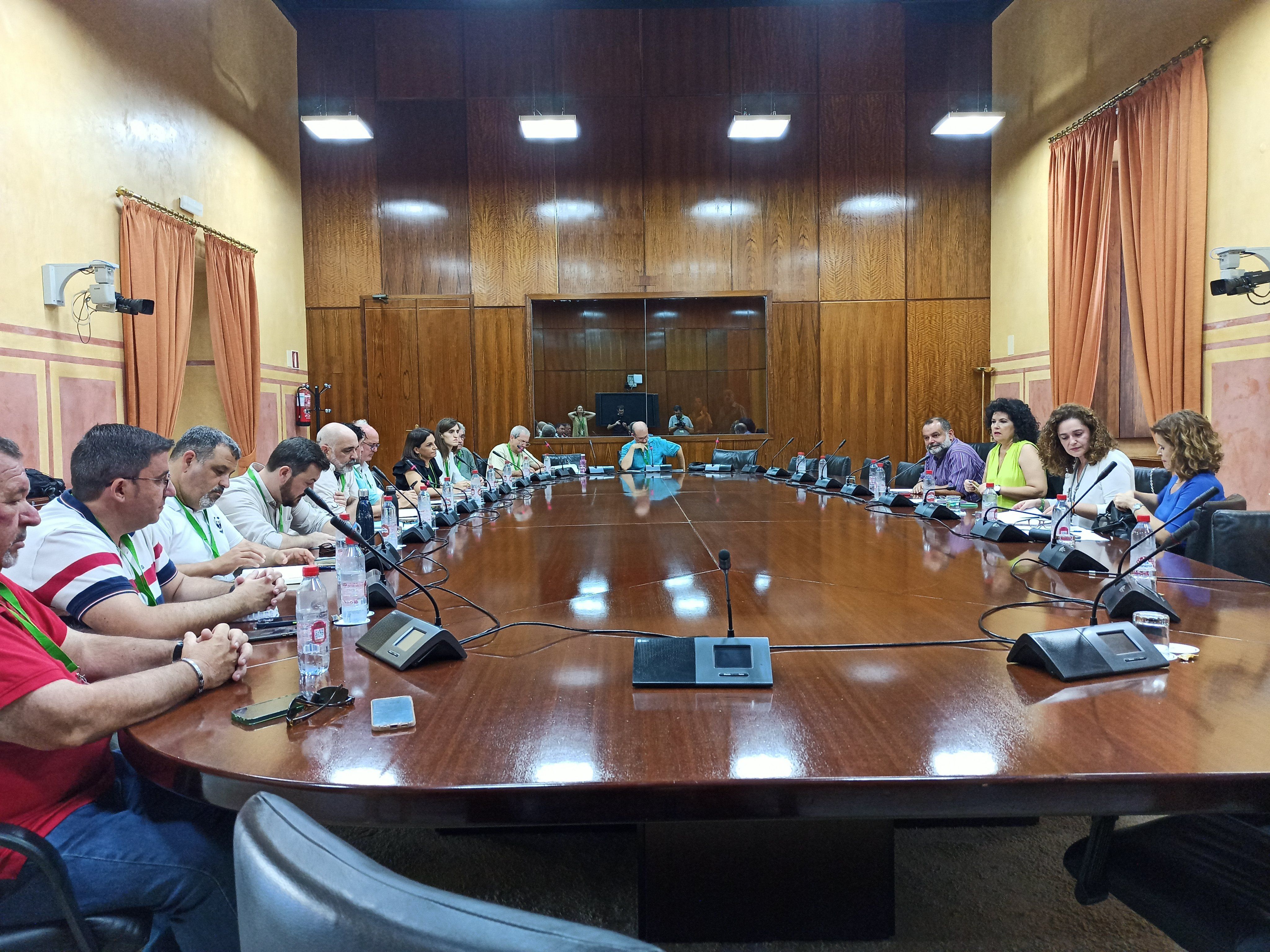 Reunión de Por Andalucía y Adelante Andalucía con organizaciones ecologistas y científicos por Doñana.