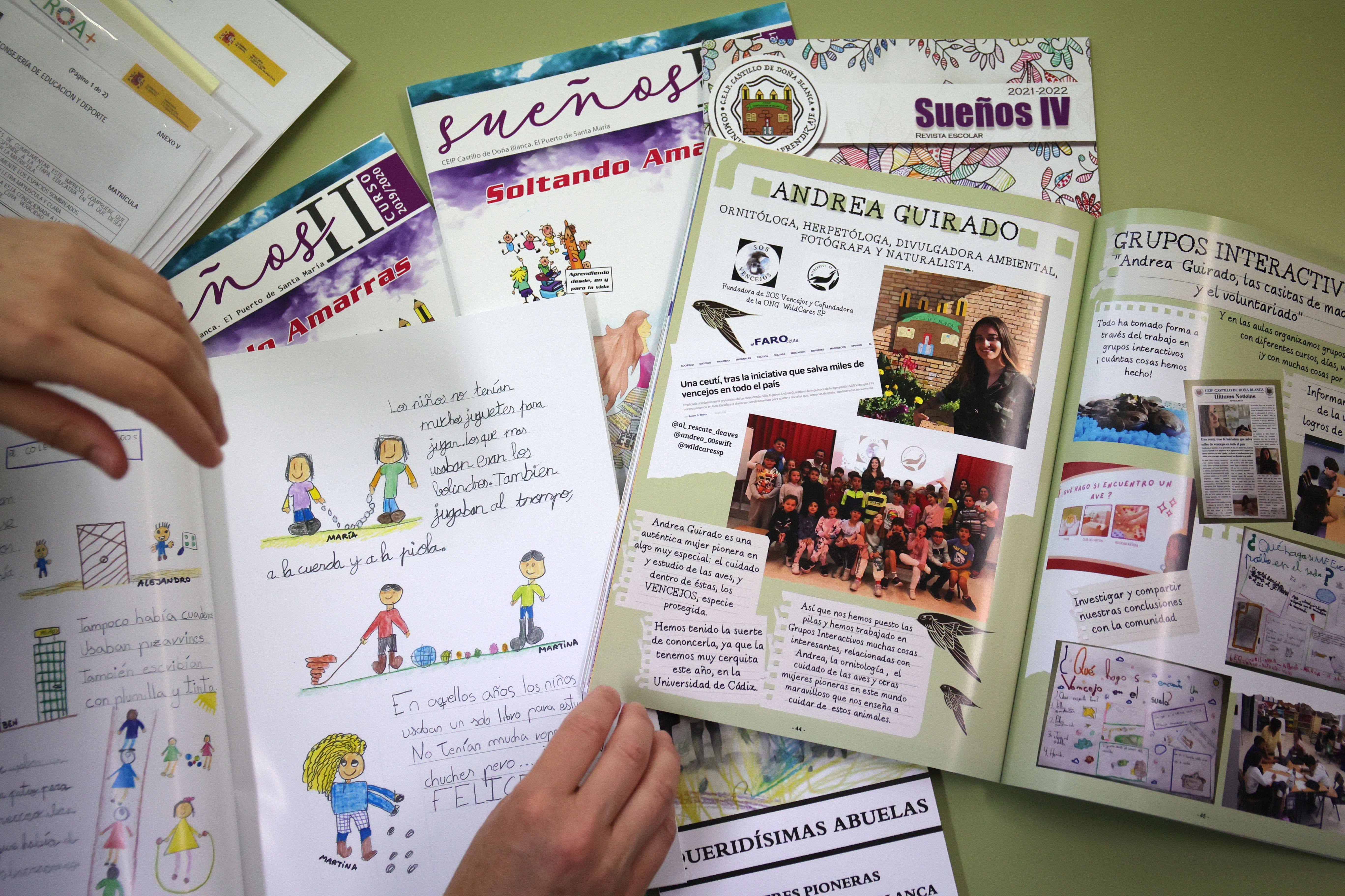 Varias ediciones de la revista 'Sueños'.