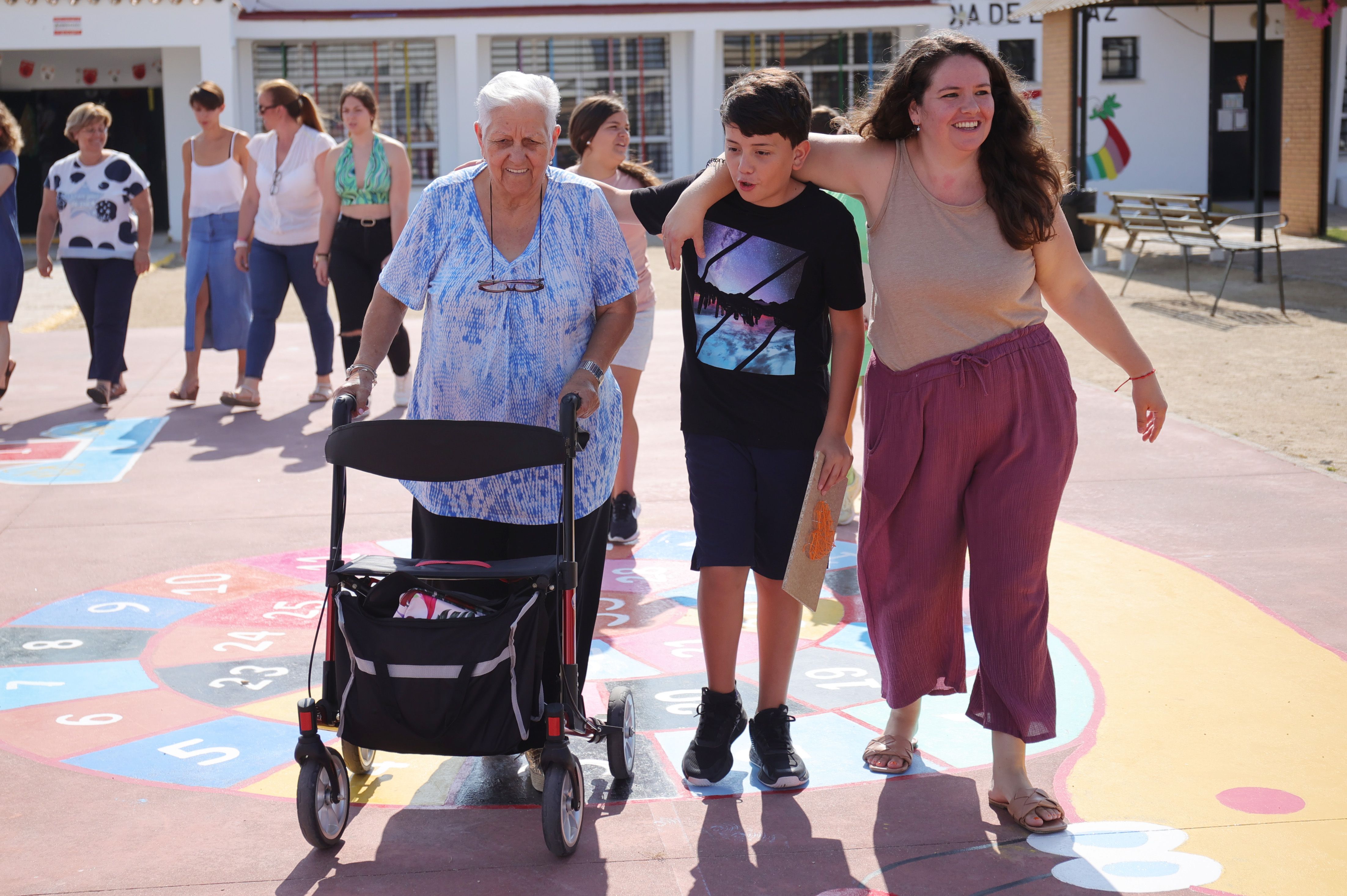 La abuela Josefa visita el colegio.