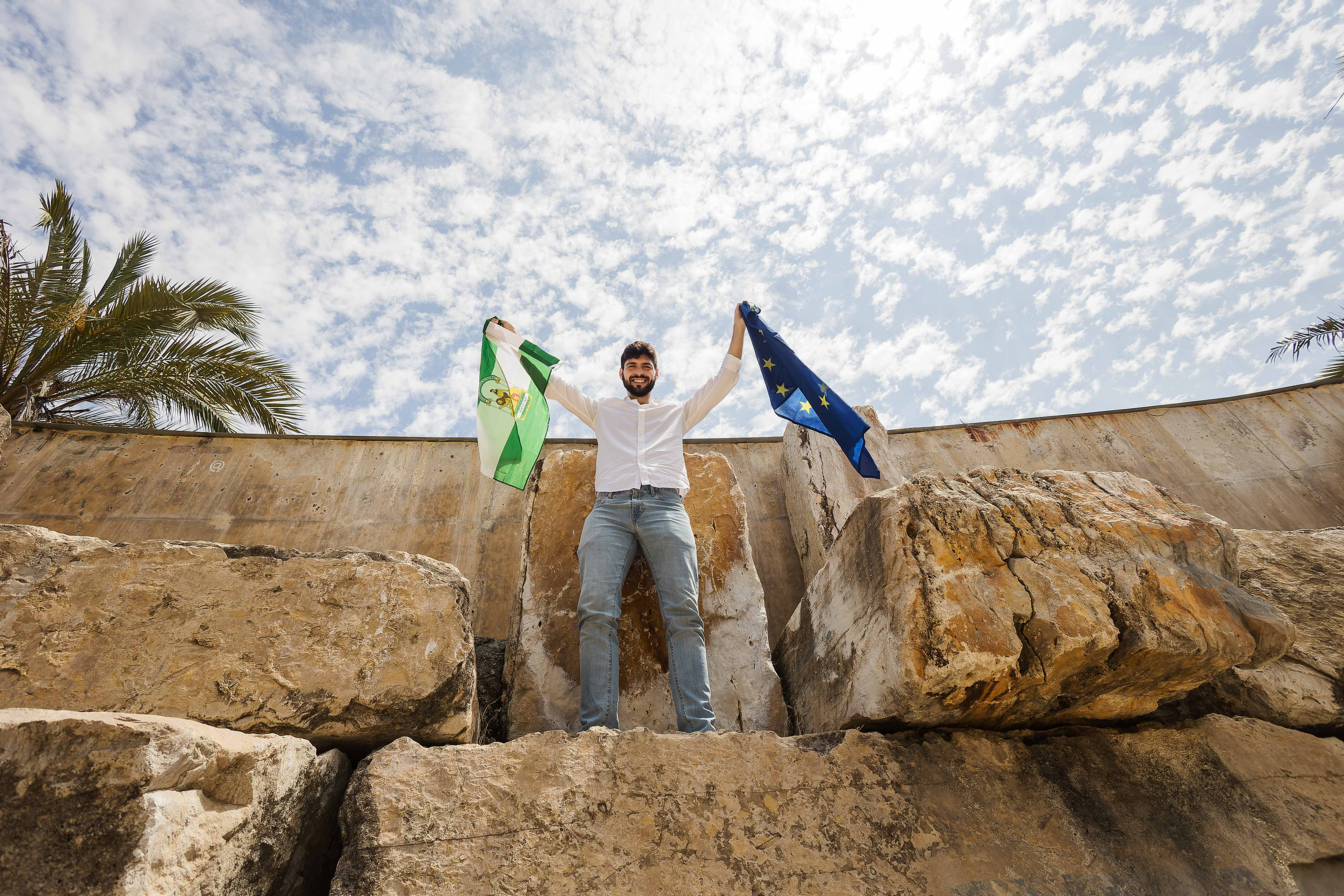 El andaluz pertenece a la asociación europeísta JEF.