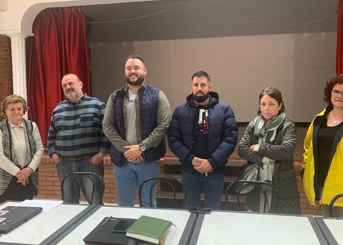 Actual junta directiva de la asociación de vecinos. 