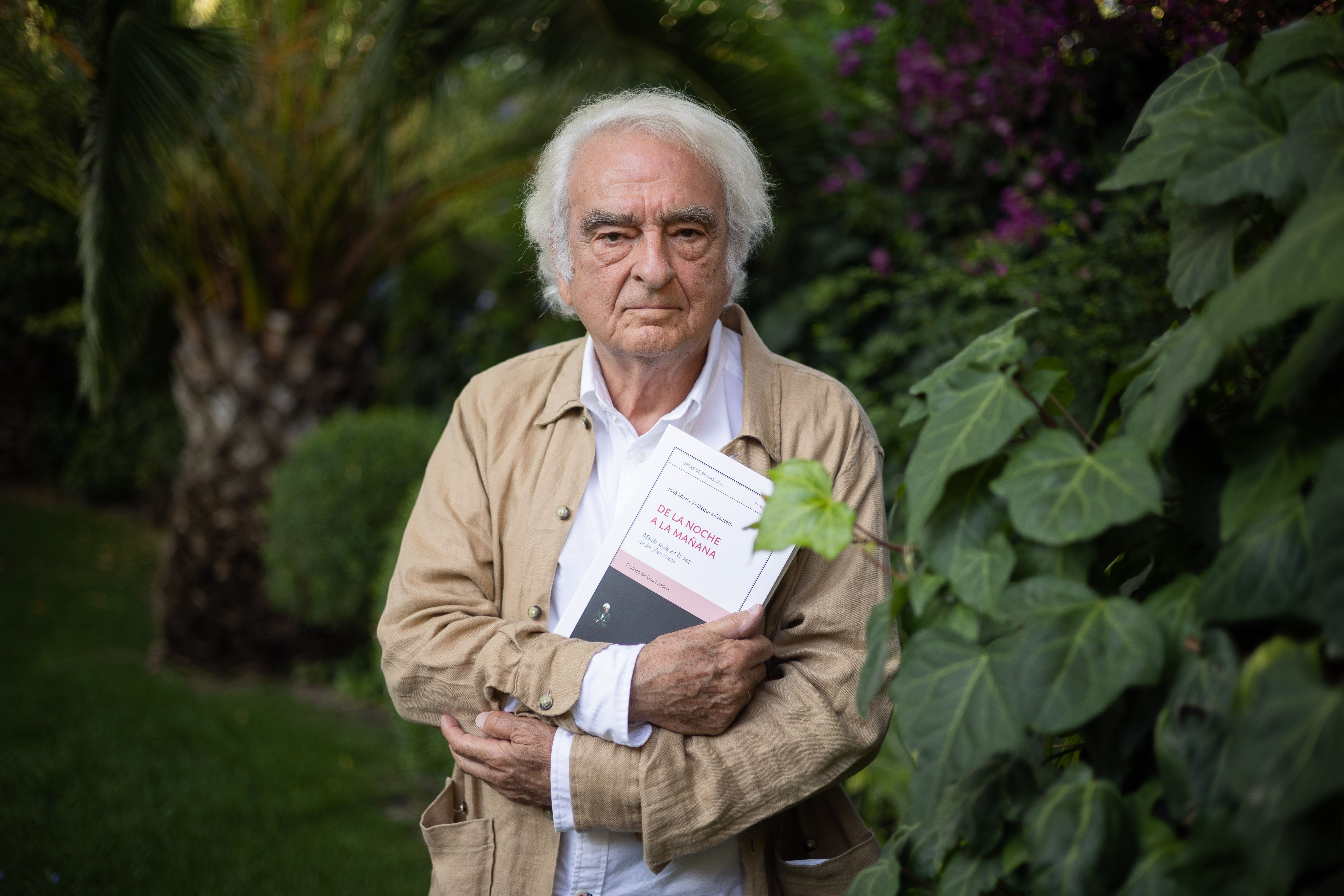 José María Velázquez-Gaztelu momentos antes de iniciar la presentación de su libro 'De la noche a la mañana. Medio siglo en la voz de los flamencos'