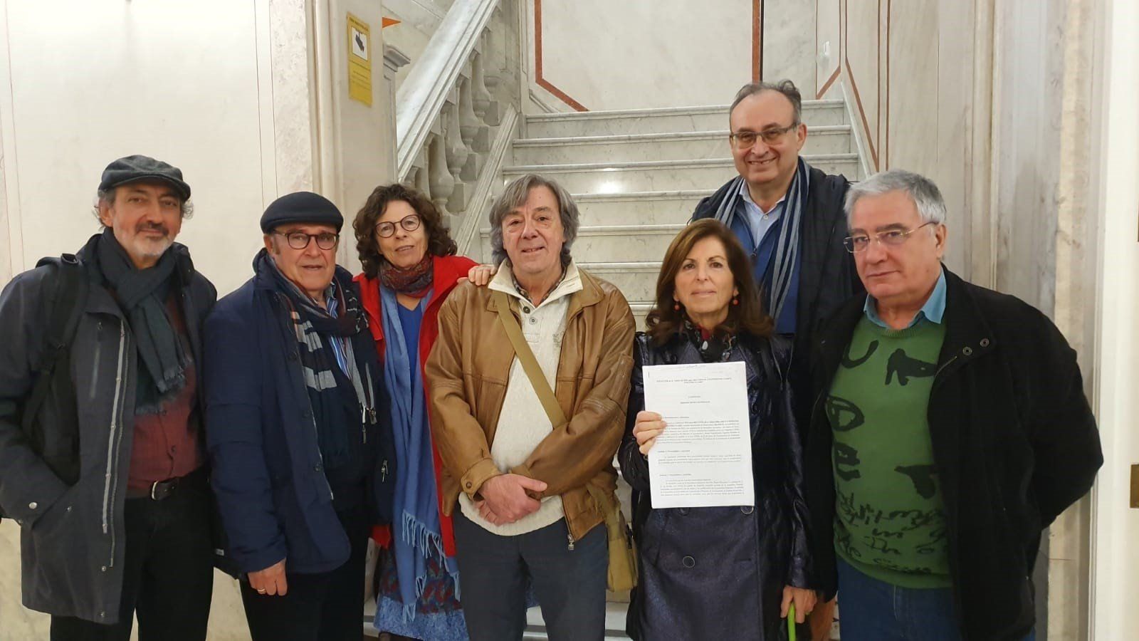 Miembros de la Plataforma en defensa del patrimonio de Sevilla.