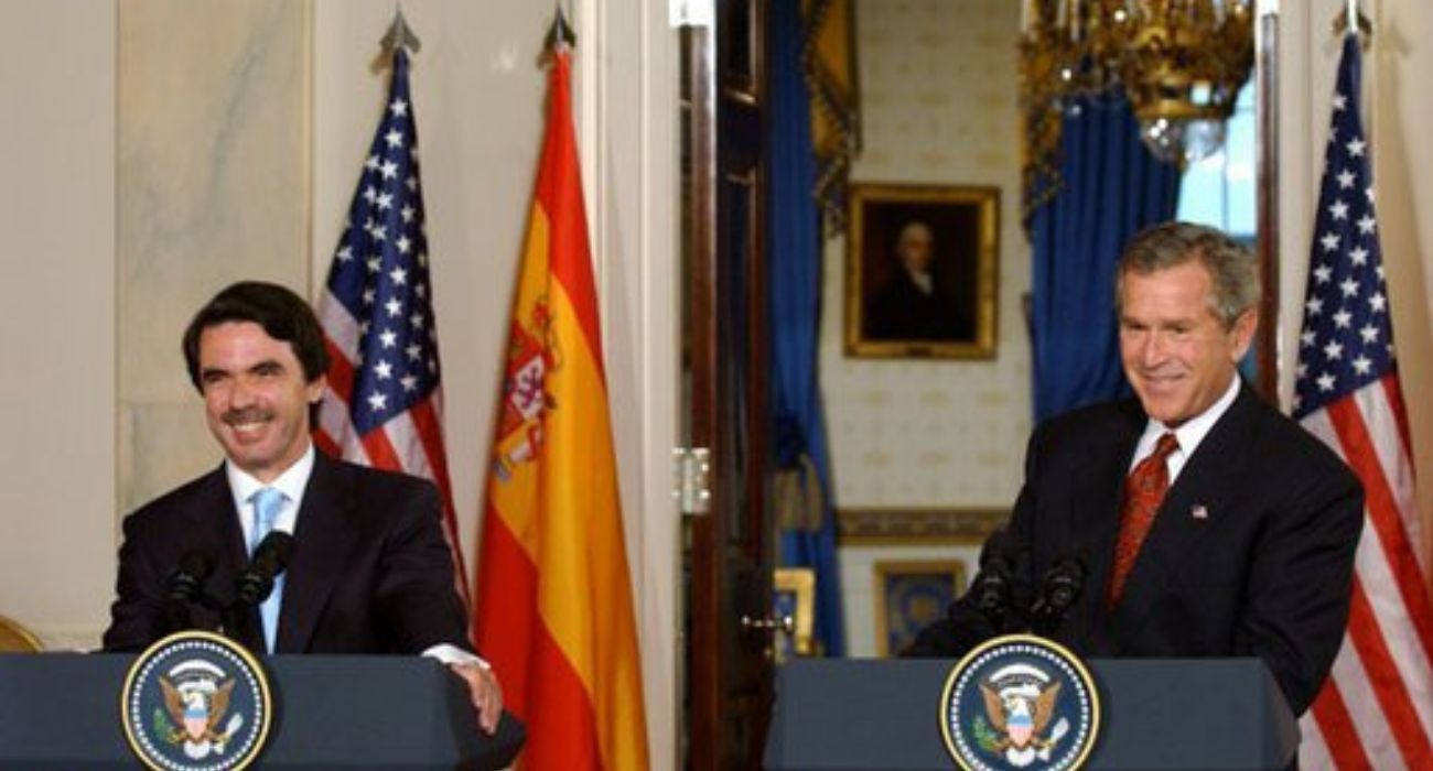 José María Aznar y George Bush. Desde 1992, el interés de los votos ha cambiado.