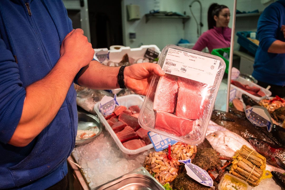 Un puesto de la Plaza de abastos de Jerez, en una imagen de archivo. FOTO: MANU GARCÍA