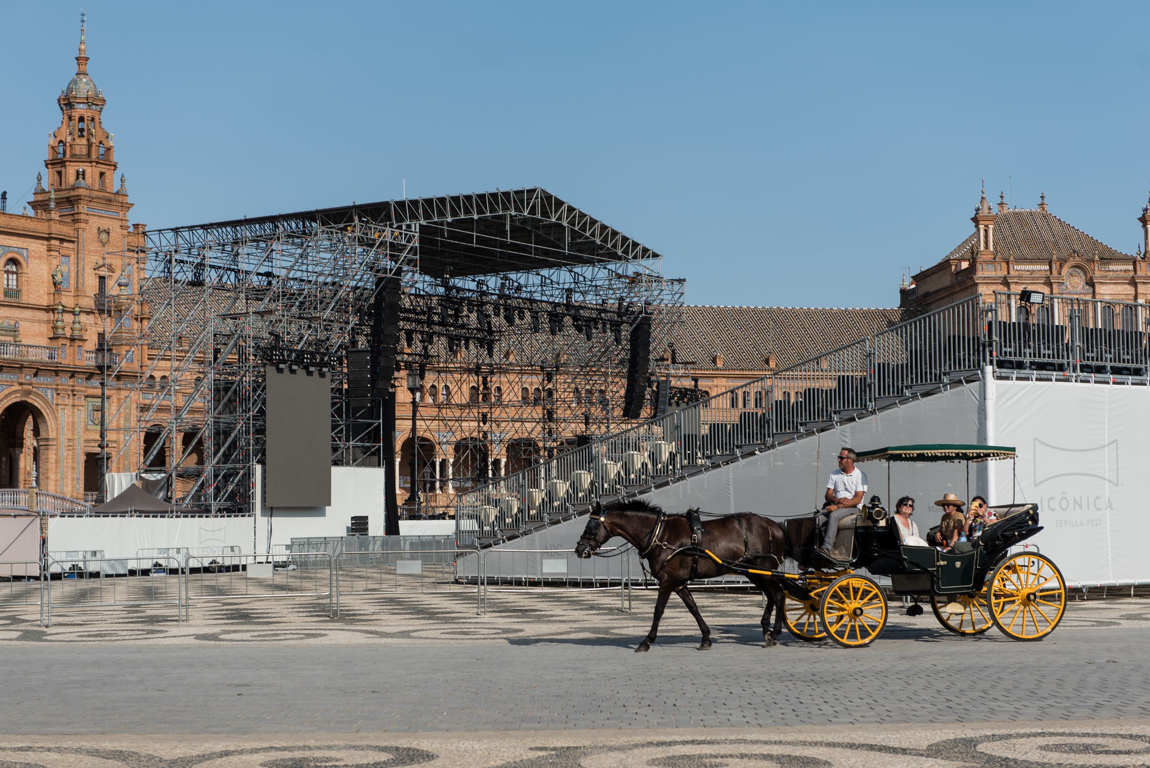 El escenario del Icónica, en la Plaza de España.