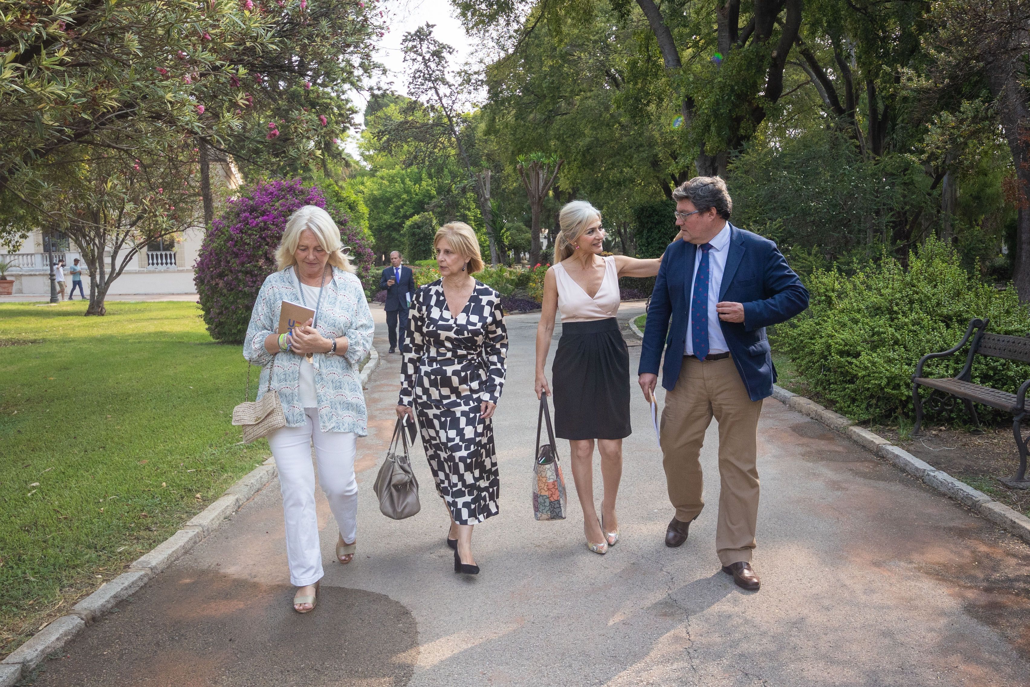 GRUPO DE ALTO NIVEL SOBRE EDUCACION Y FORMACION PATRICIA DEL POZO PELAYO 083