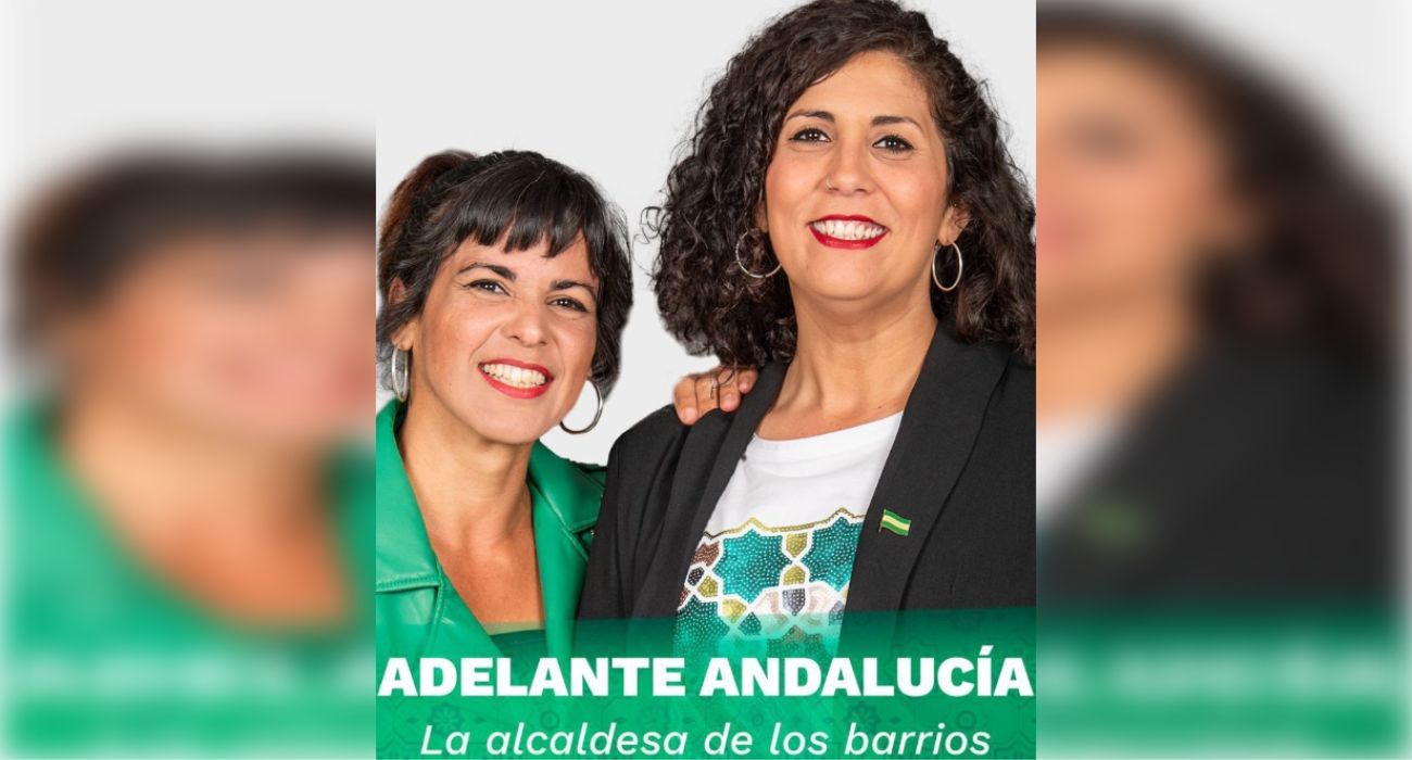 Sandra Heredia, a la derecha, junto a Teresa Rodríguez, en el cartel electoral de las pasadas municipales.