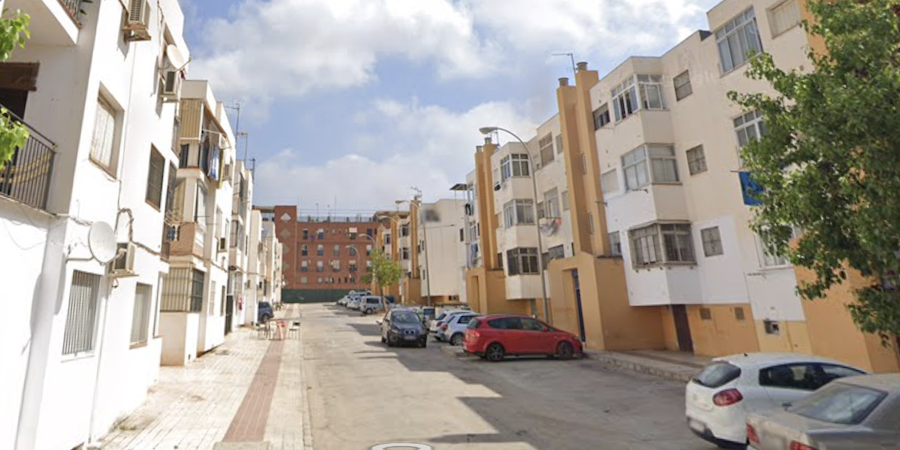 La calle Verano de Vélez-Málaga, donde se produce el tiroteo.