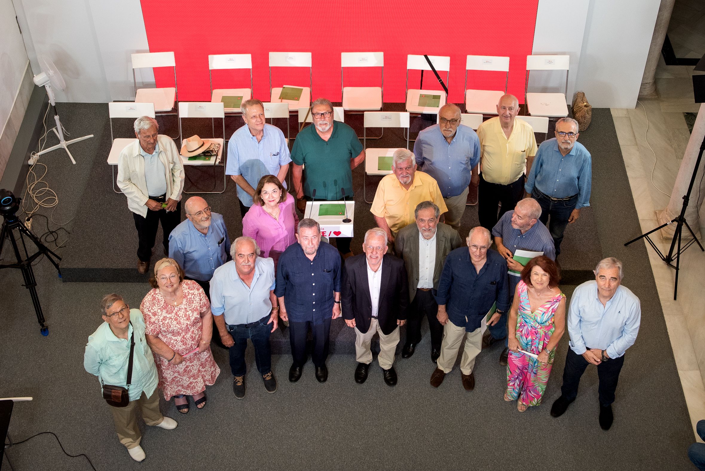 Representantes del PSOE que han firmado el manifiesto.