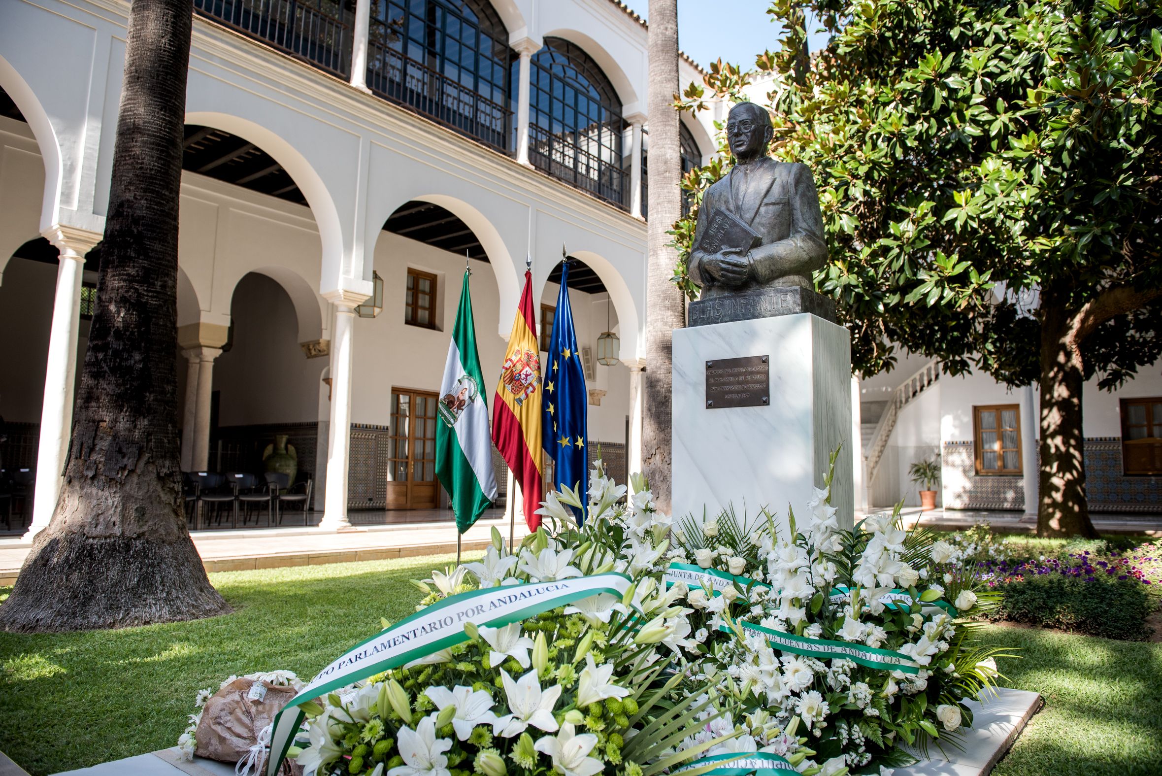 Busto de Blas Infante en el Parlamento de Andalucía.