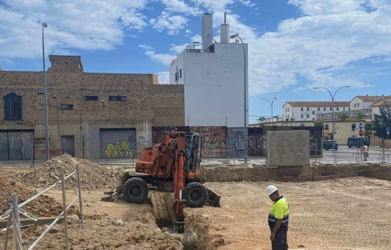Construcción de 48 viviendas nuevas en Cajas de Aguas, al lado del Centro Cívico Augusto Tolón, en El Puerto.