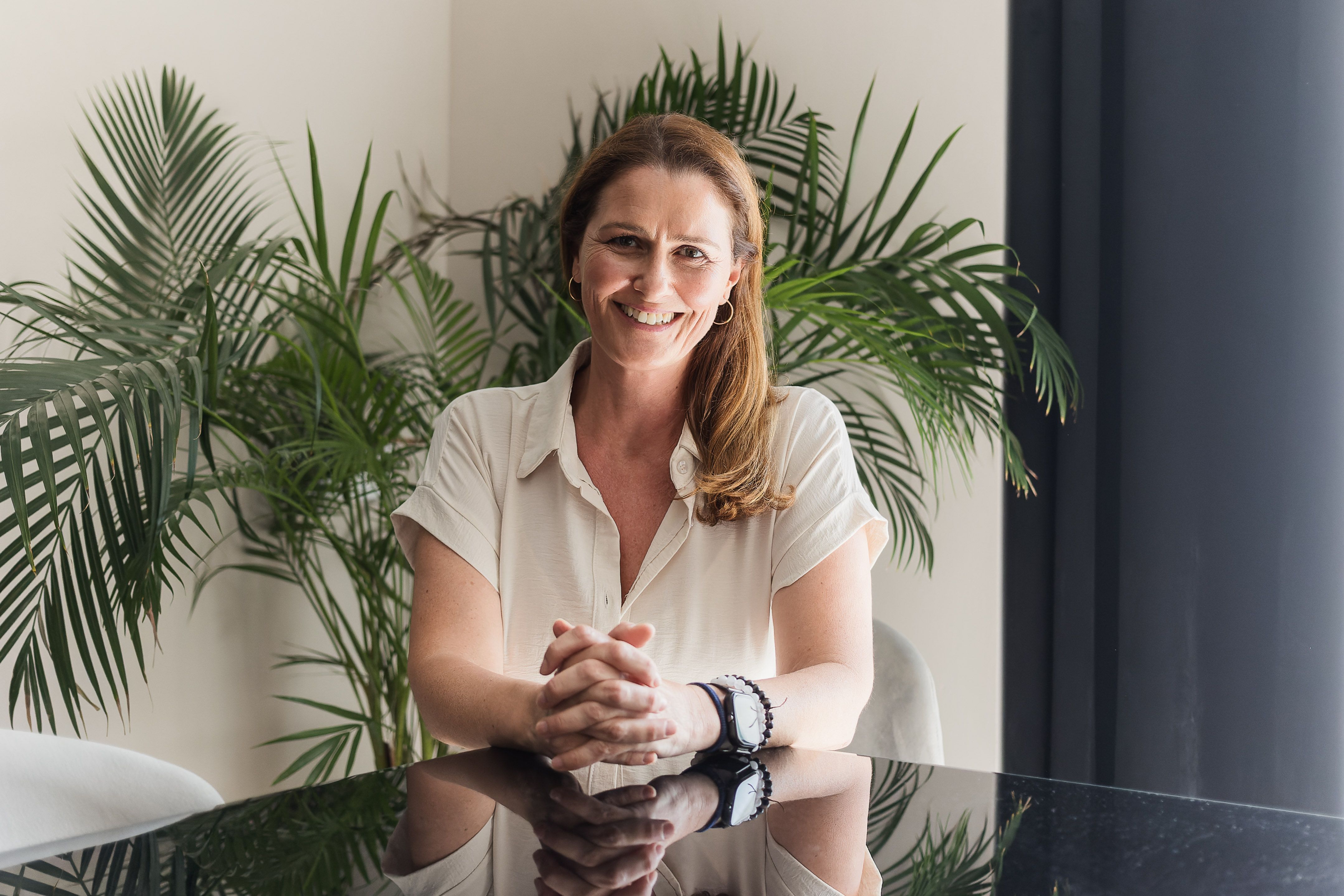 Eva Aguirre, en el despacho de la calle Larga donde trabaja. 