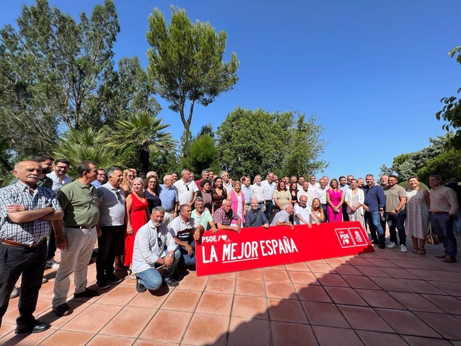 Acto celebrado en Jerez con un centenar de exalcaldes y exalcaldesas del PSOE.