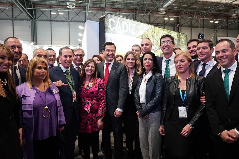 49425245576_c8471d9652_c