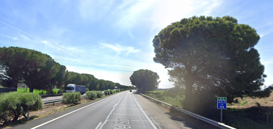 La autopista AP-4, en sentido Cádiz, donde fue pillado el conductor.