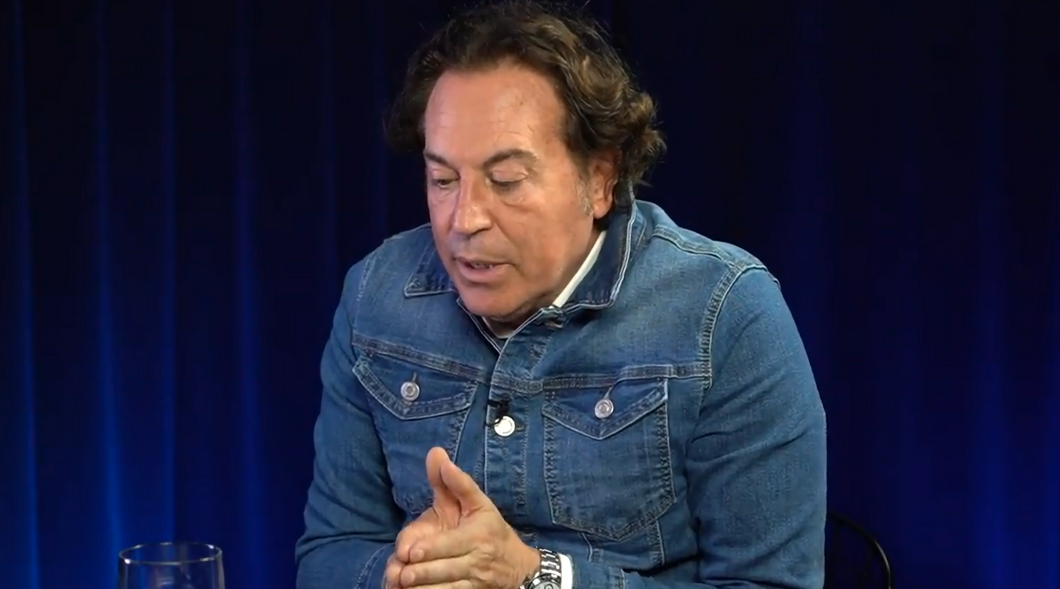 Pipi Estrada durante la entrevista.