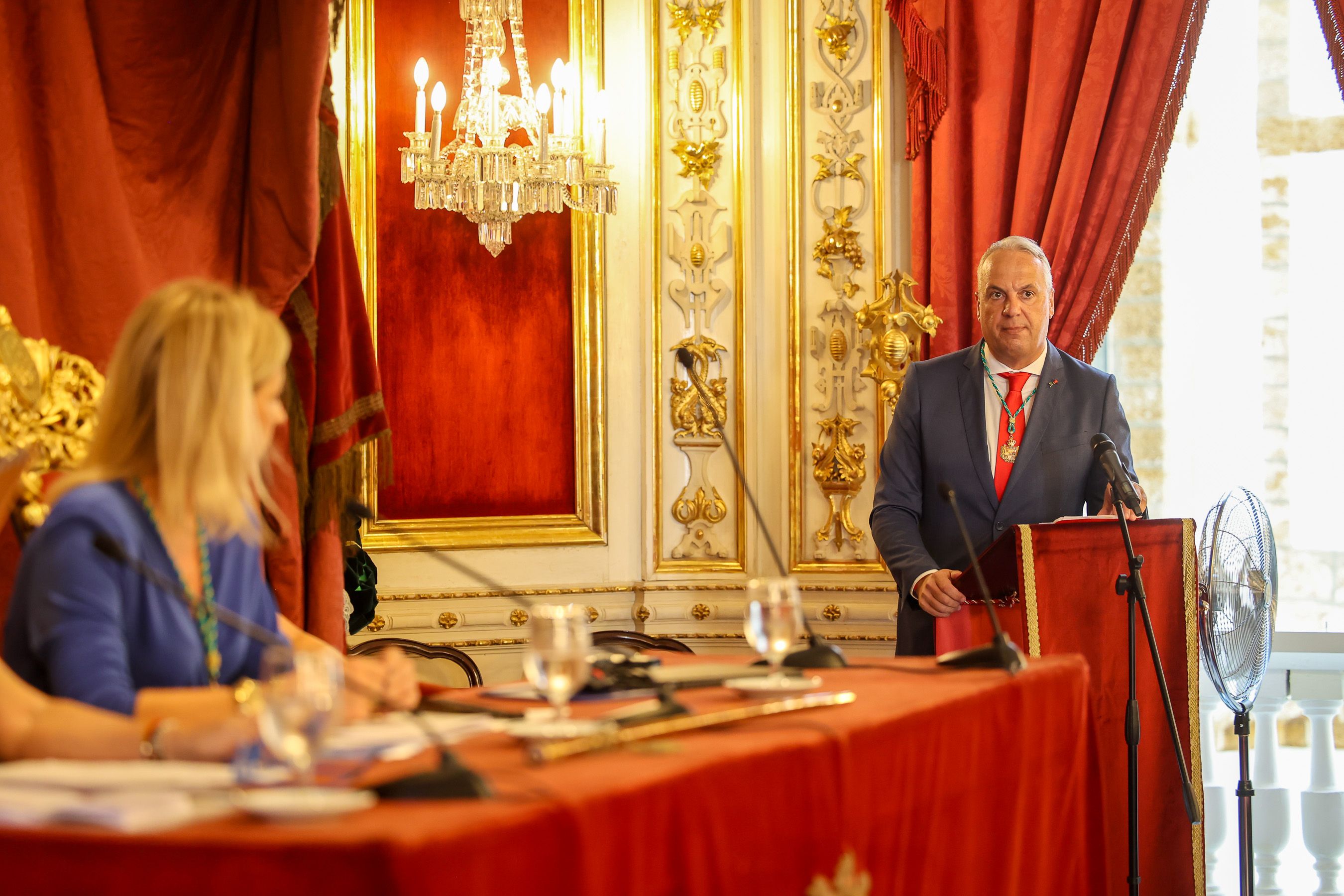 El pleno de investidura de Almudena Martínez