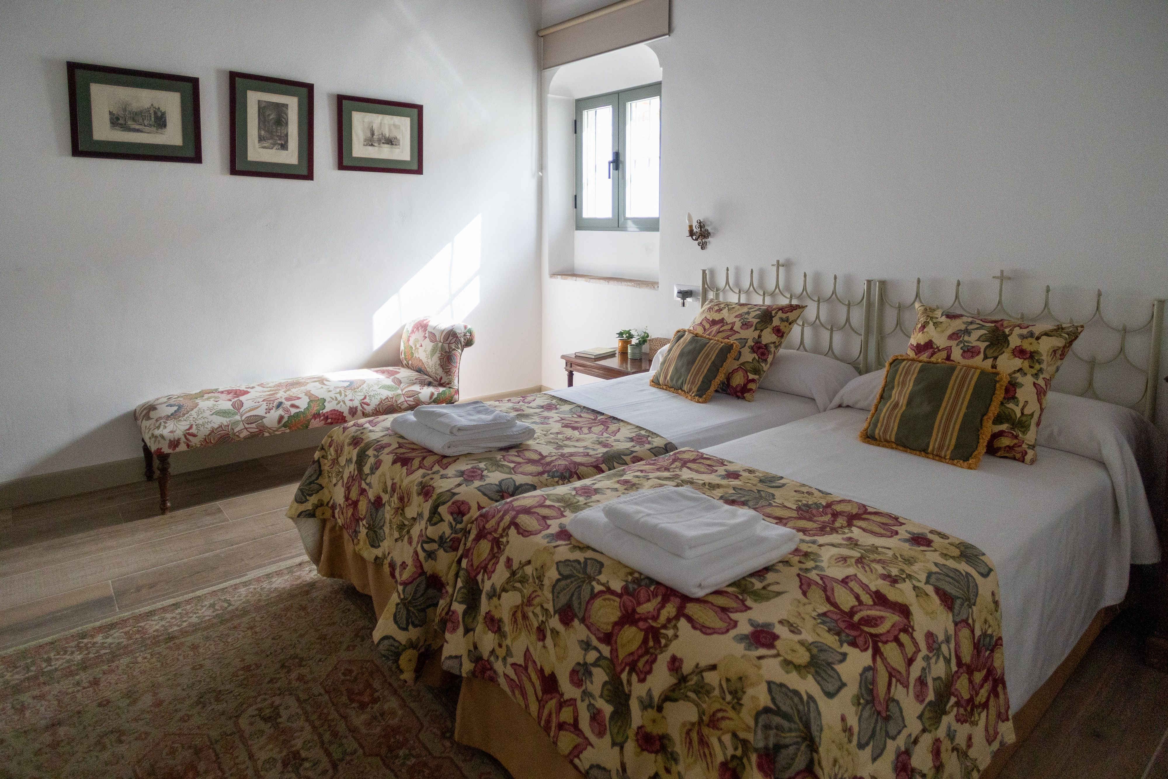 Una de las habitaciones de las que dispone Romanito. JUAN CARLOS TORO