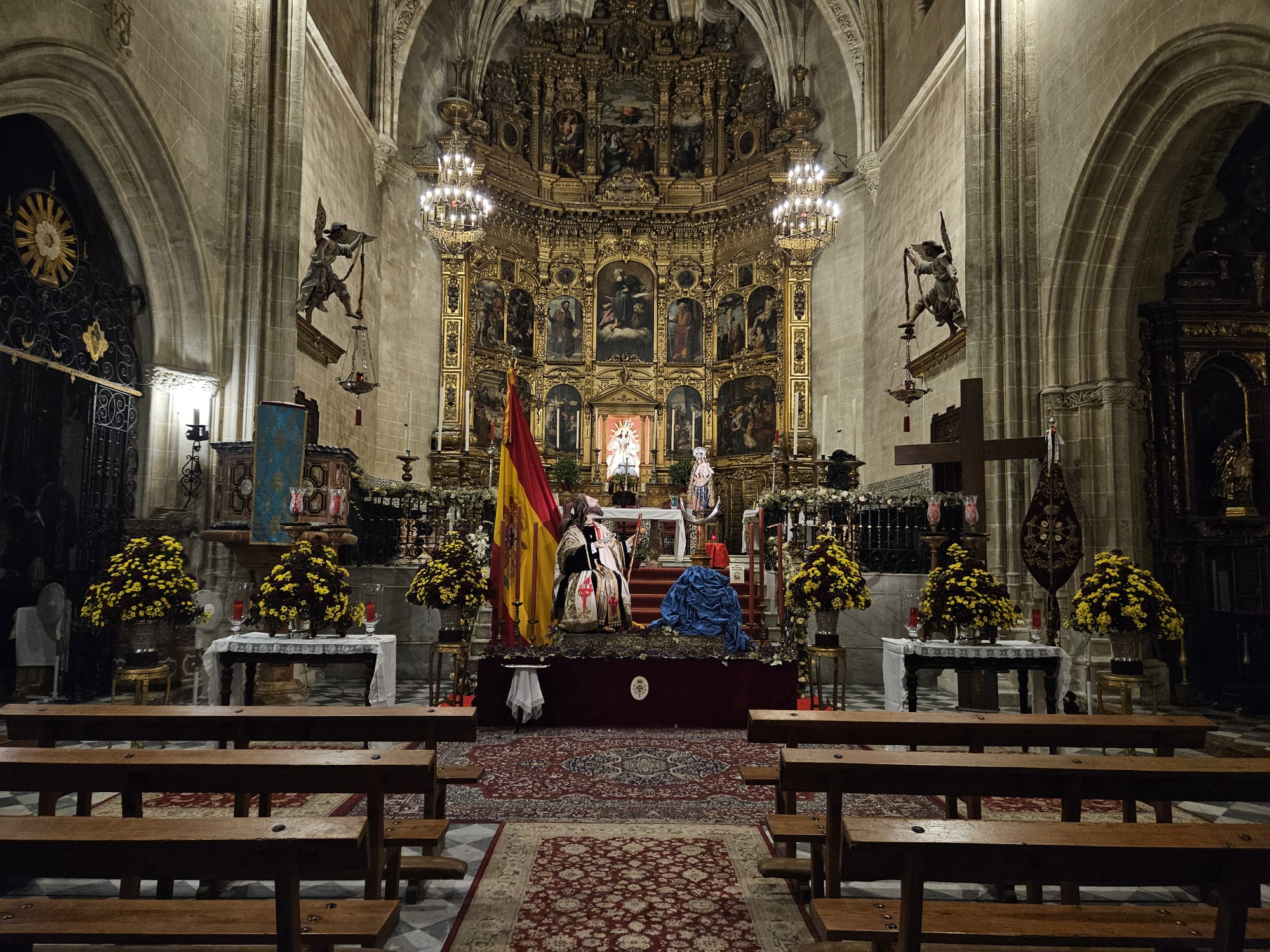 Besamanos a Santiago en la iglesia de San Marcos de Jerez.