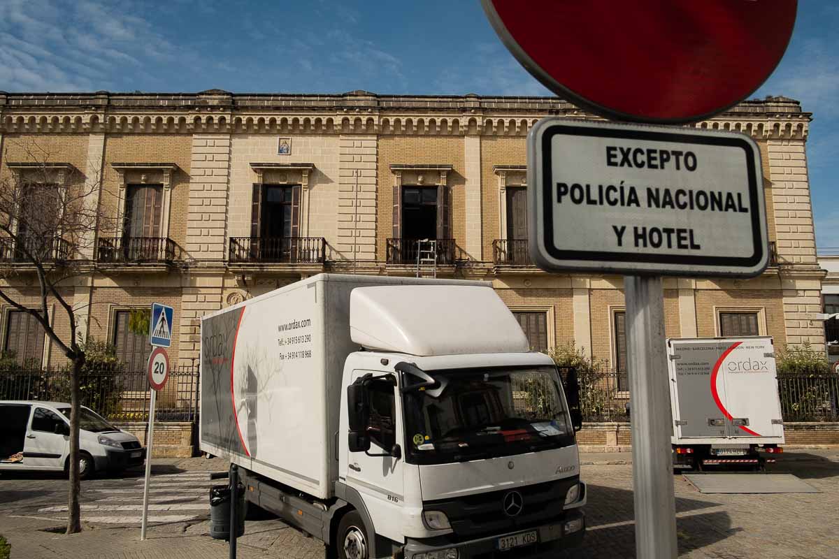 Denuncian que el PSOE pone "el patrimonio de Jerez a subasta".   MANU GARCÍA.