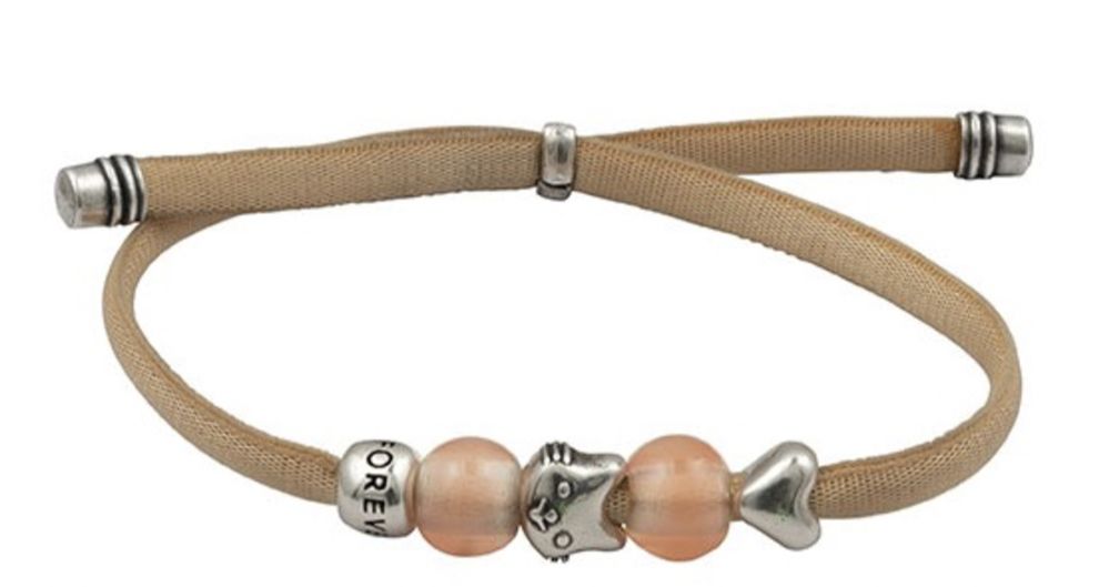 Modelo más informal, la Pulsera Kitty.