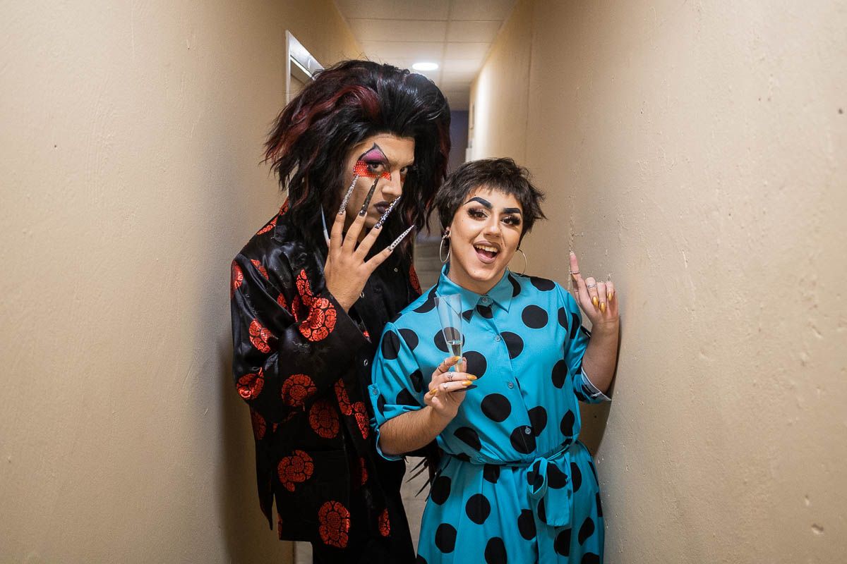 Jota y Deena Citrón, momentos antes de actuar en el I Festival Drag Sherry Queens, en una imagen de archivo.