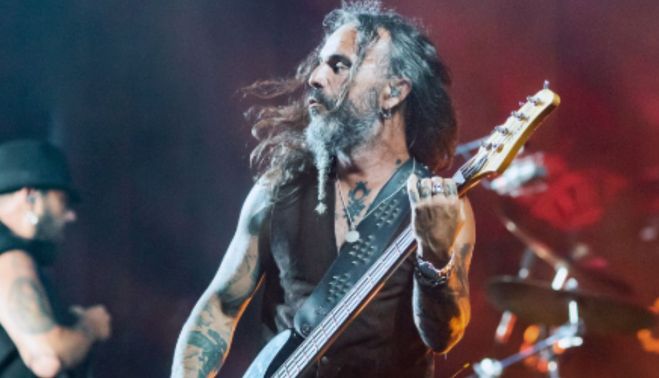 Eduardo Beaumont 'El Piñas', durante el concierto.