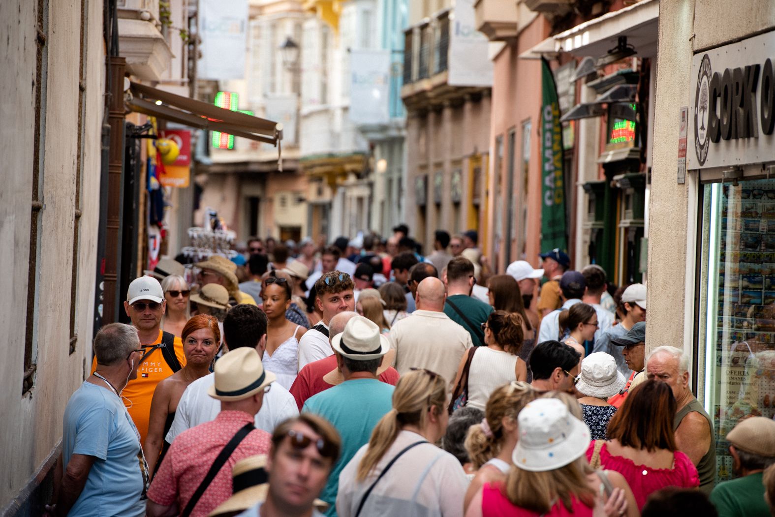 Cádiz, abarrotado este martes por los cruceros. 