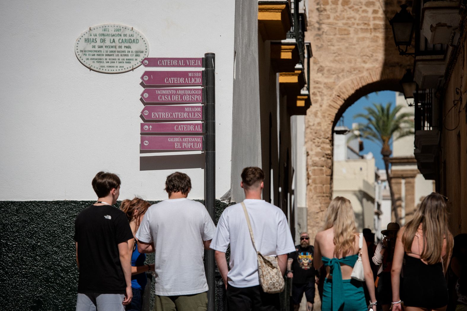 Cádiz, abarrotado este martes por los cruceros. 