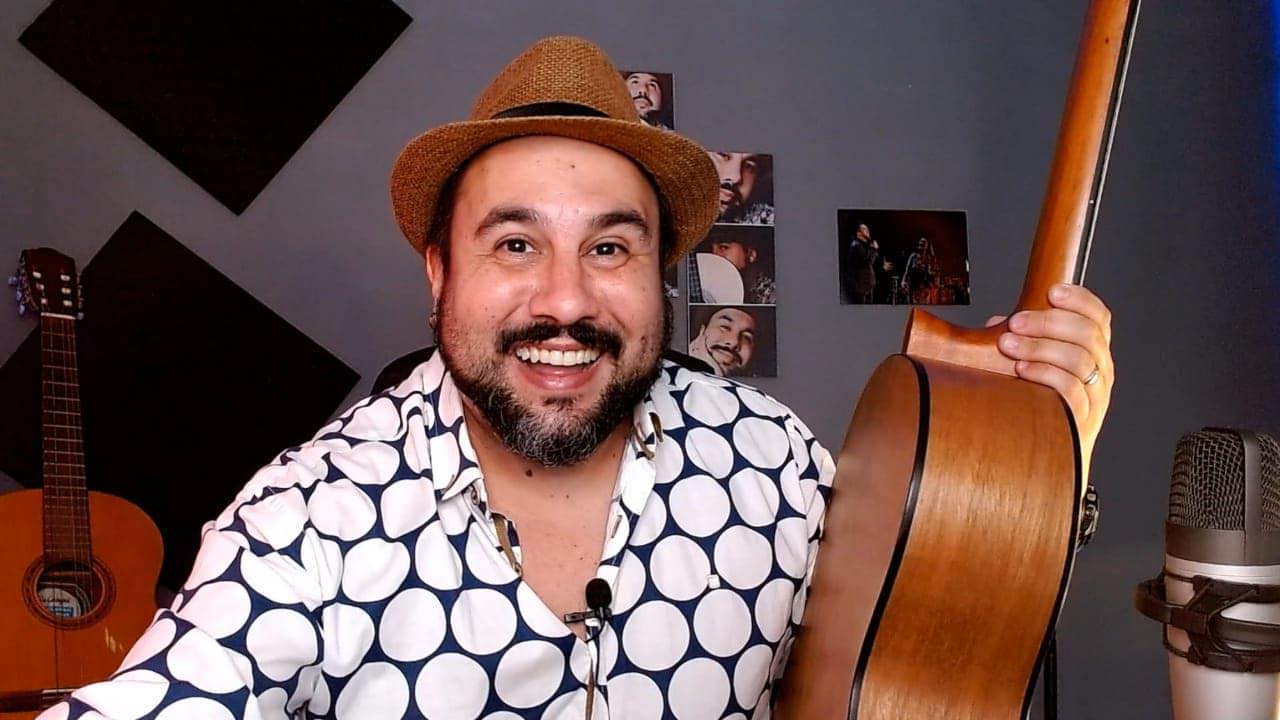 Jose Anillo será el encargado de dirigir Flamencos de Sal como segunda entrega del ciclo FlamenCad que se está desarrollando entre los meses de julio y agosto en el Baluarte de la Candelaria de Cádiz.