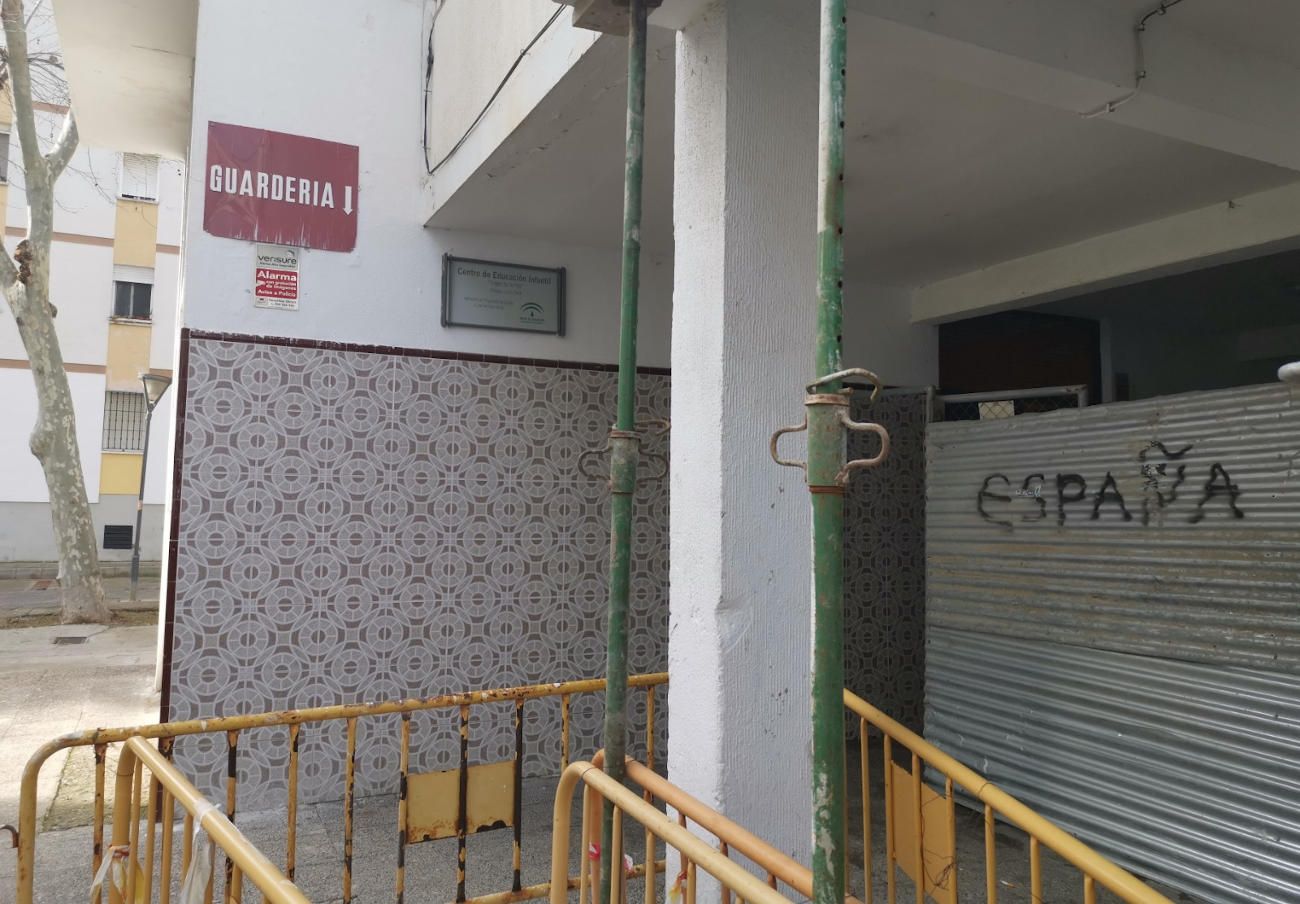 Edificio donde tiene su sede Facua Cádiz, desalojada tras las obras acometidas por la Junta.