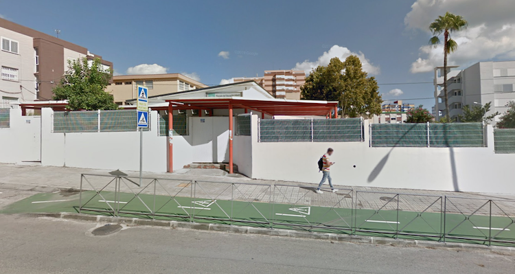 La escuela infantil El Faro, de Algeciras, en una imagen de Google Maps.