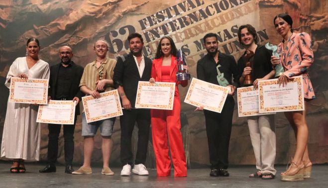 Festival Cante de las Minas de La Unión 2023 - Foto de familia premiados