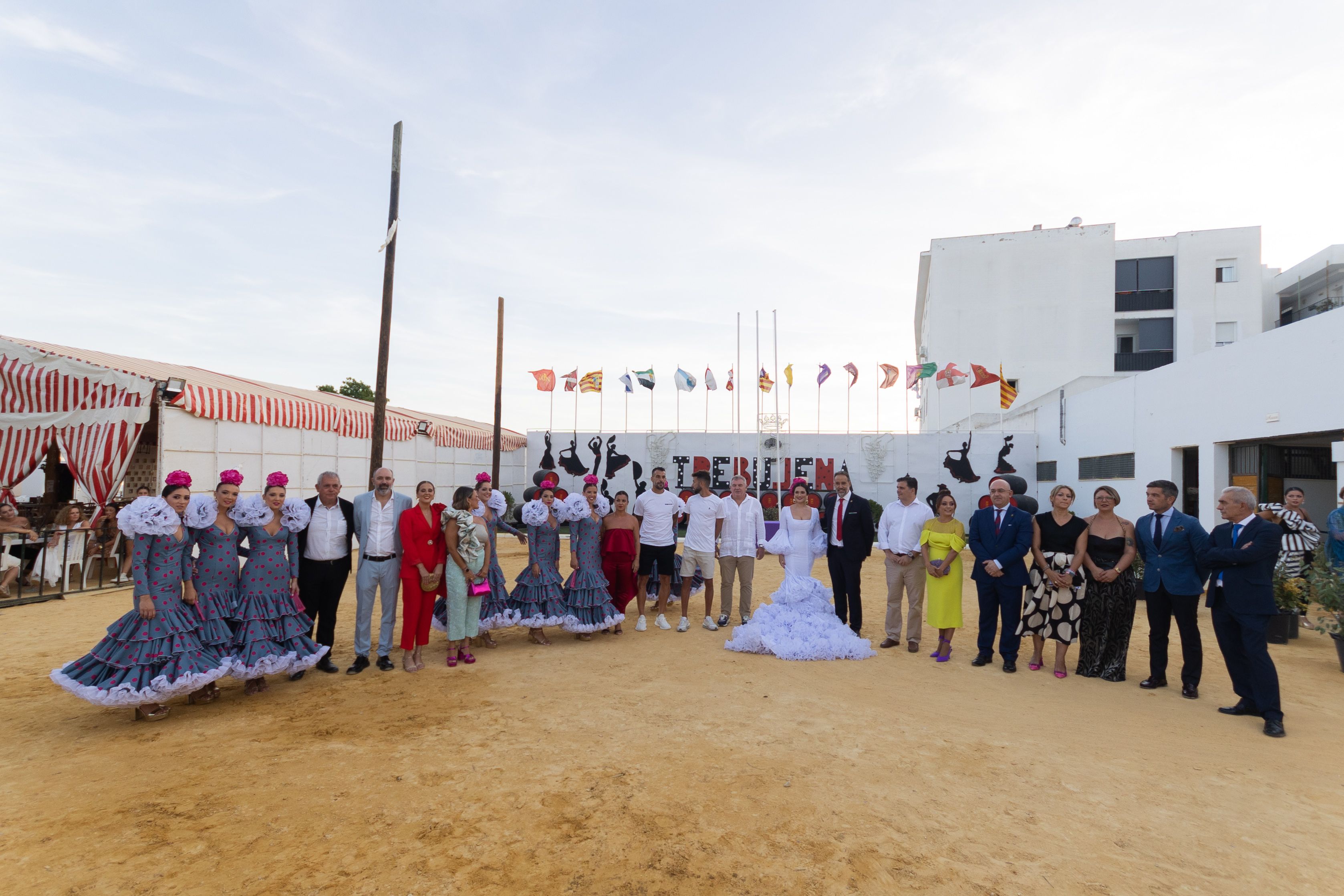 Entrega del racimo de oro en la feria de Trebujena 2023