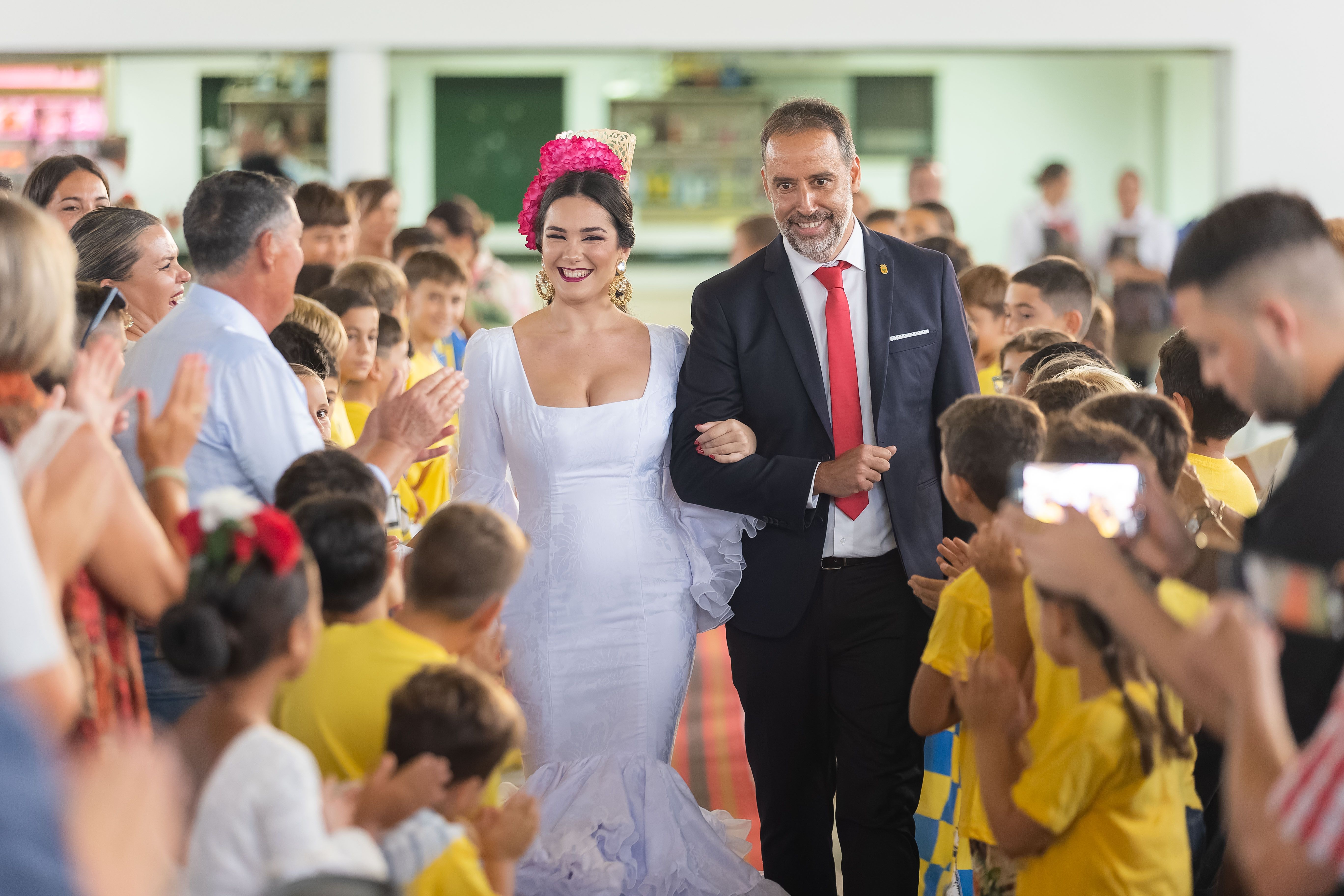 Entrega del racimo de oro en la feria de Trebujena 2023