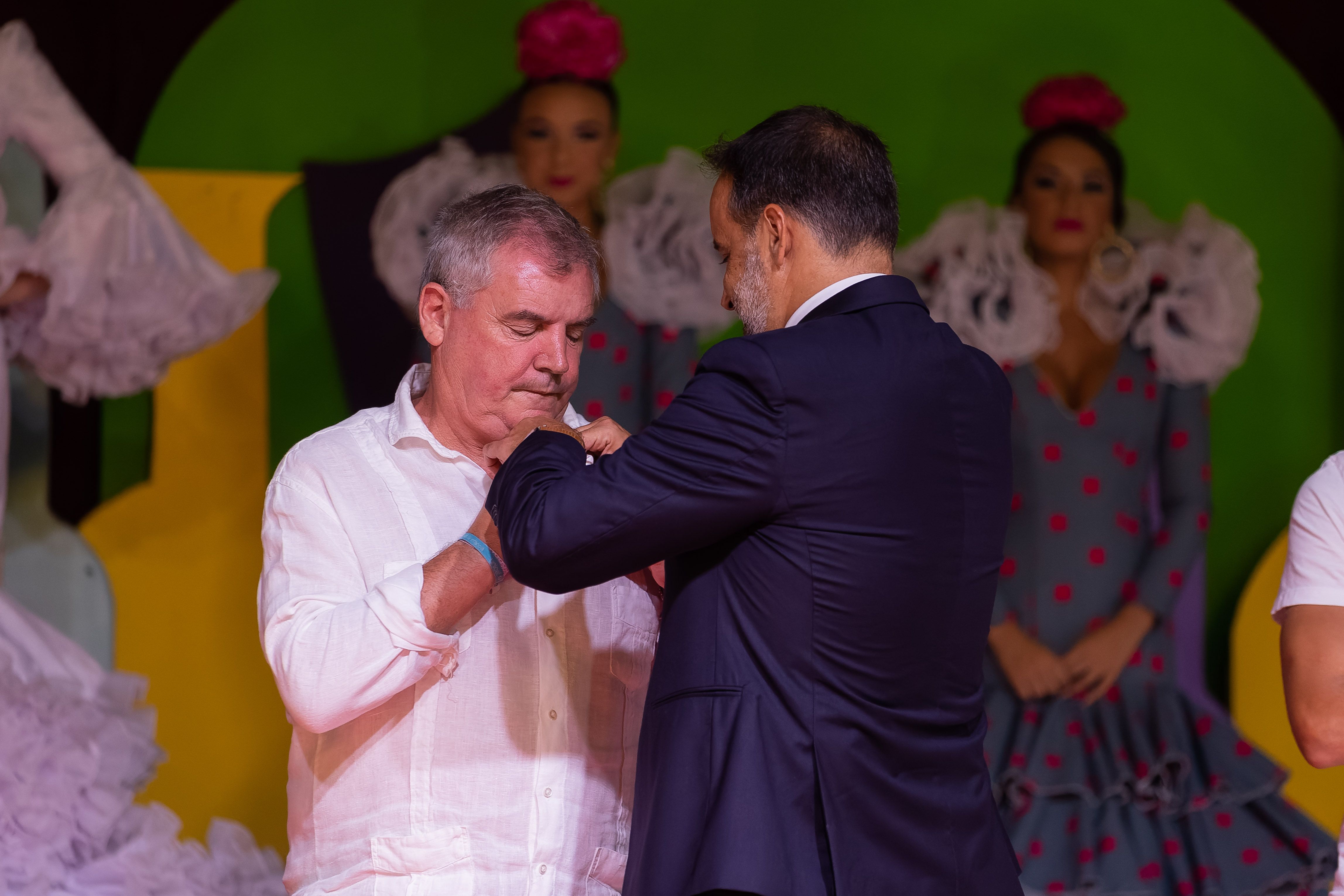 Entrega del racimo de oro en la feria de Trebujena 2023