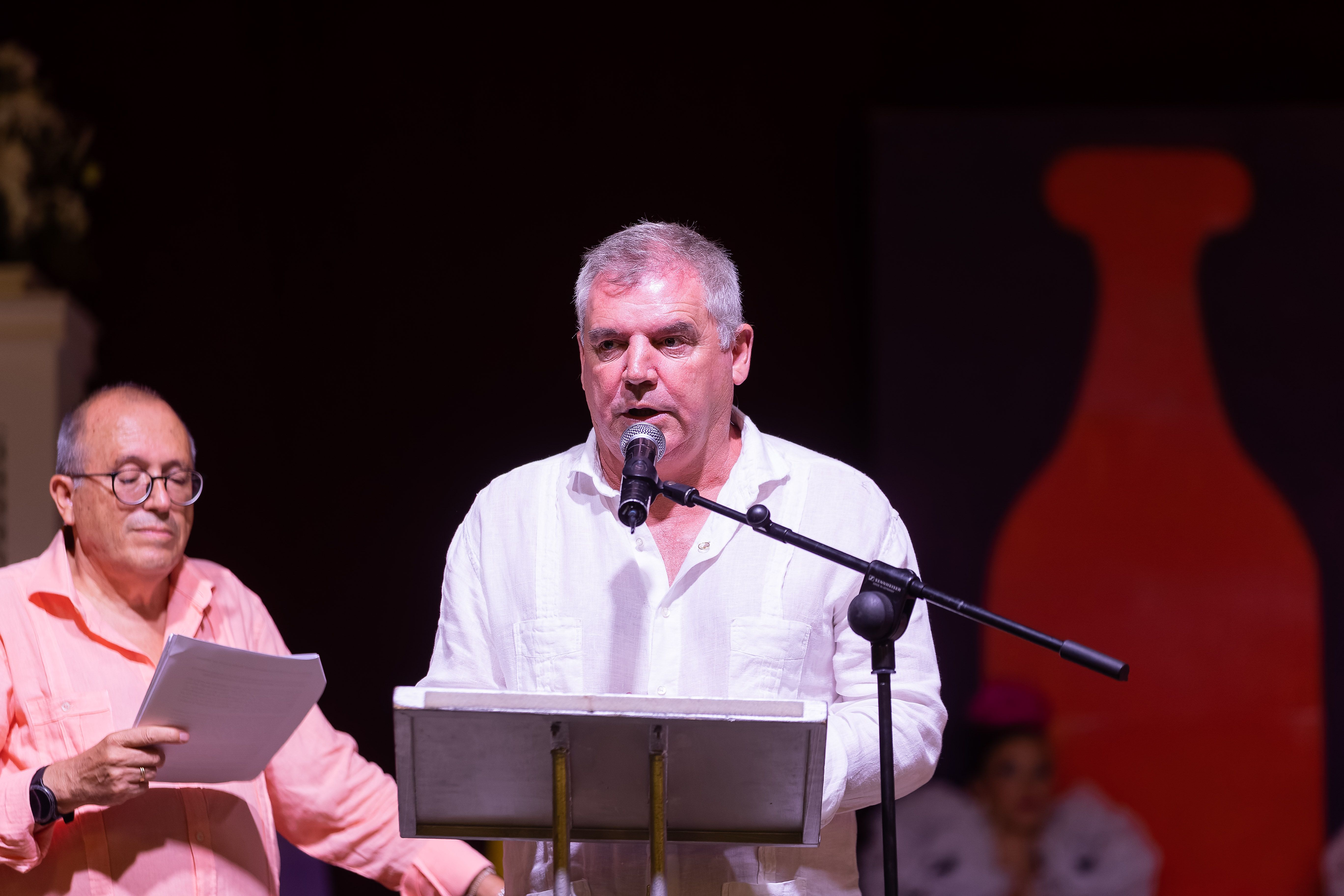 Entrega del racimo de oro en la feria de Trebujena 2023