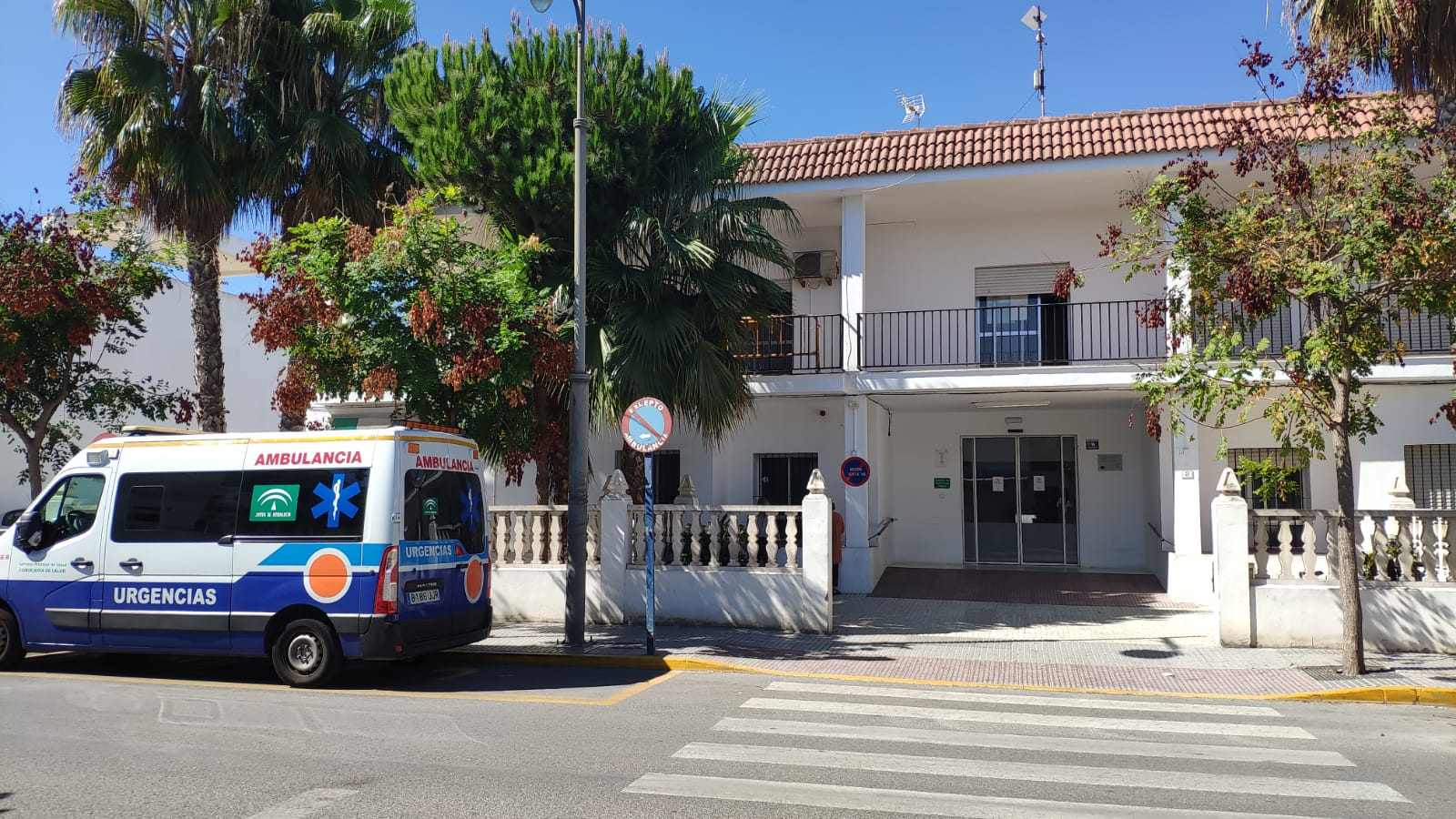 El centro de salud del SAS en Chipiona, una localidad que multiplica su población en verano hasta por diez El centro de salud del SAS en Chipiona, una localidad que multiplica su población en verano hasta por diez