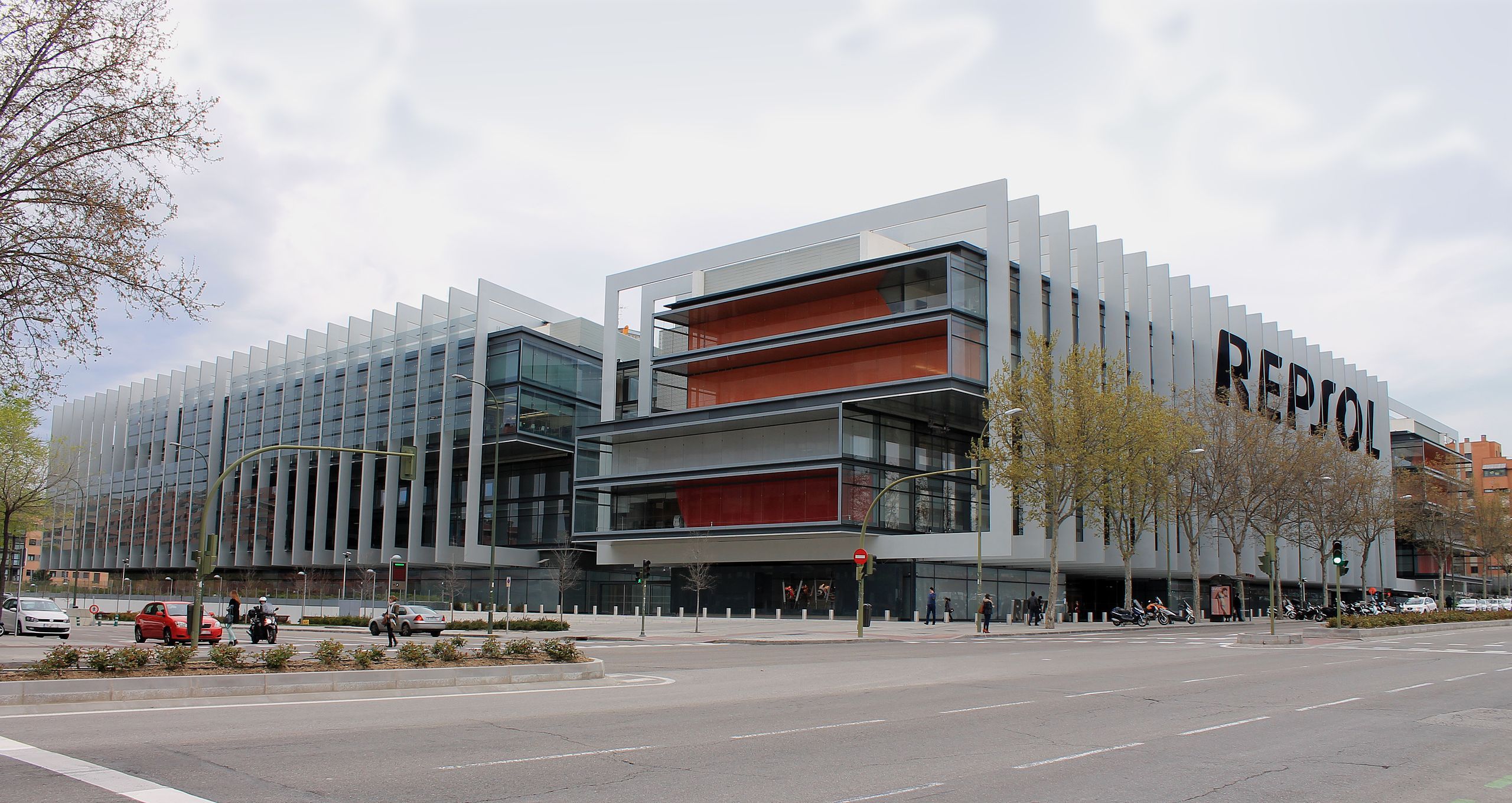 Repsol headquarters (Madrid) 03