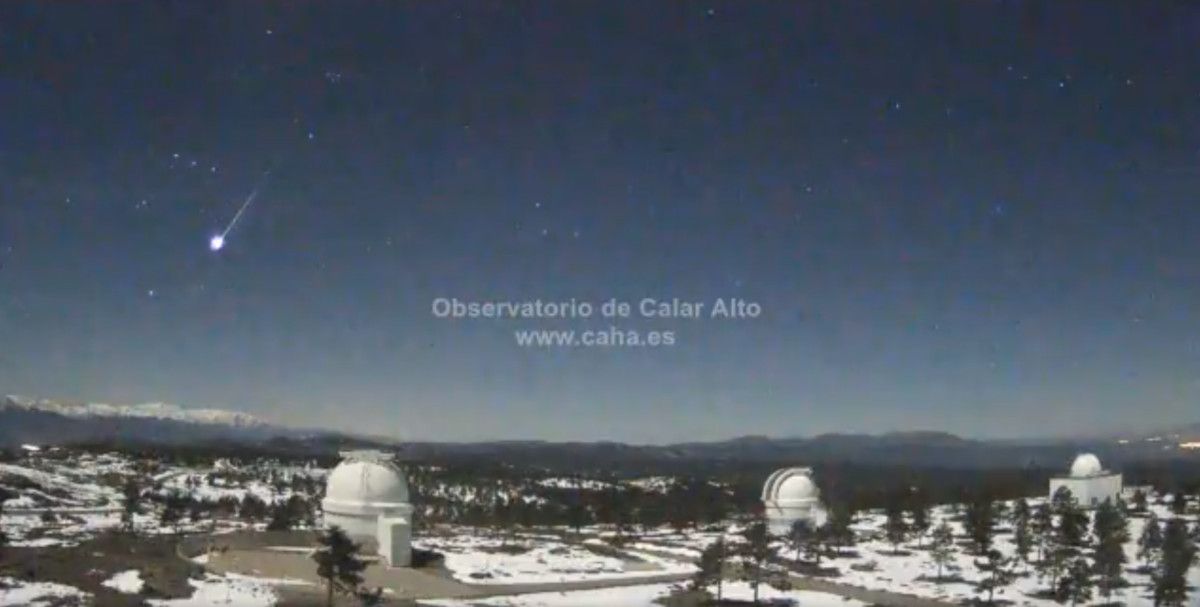 El bólido que ha cruzado la Bahía, observado desde Calar Alto.