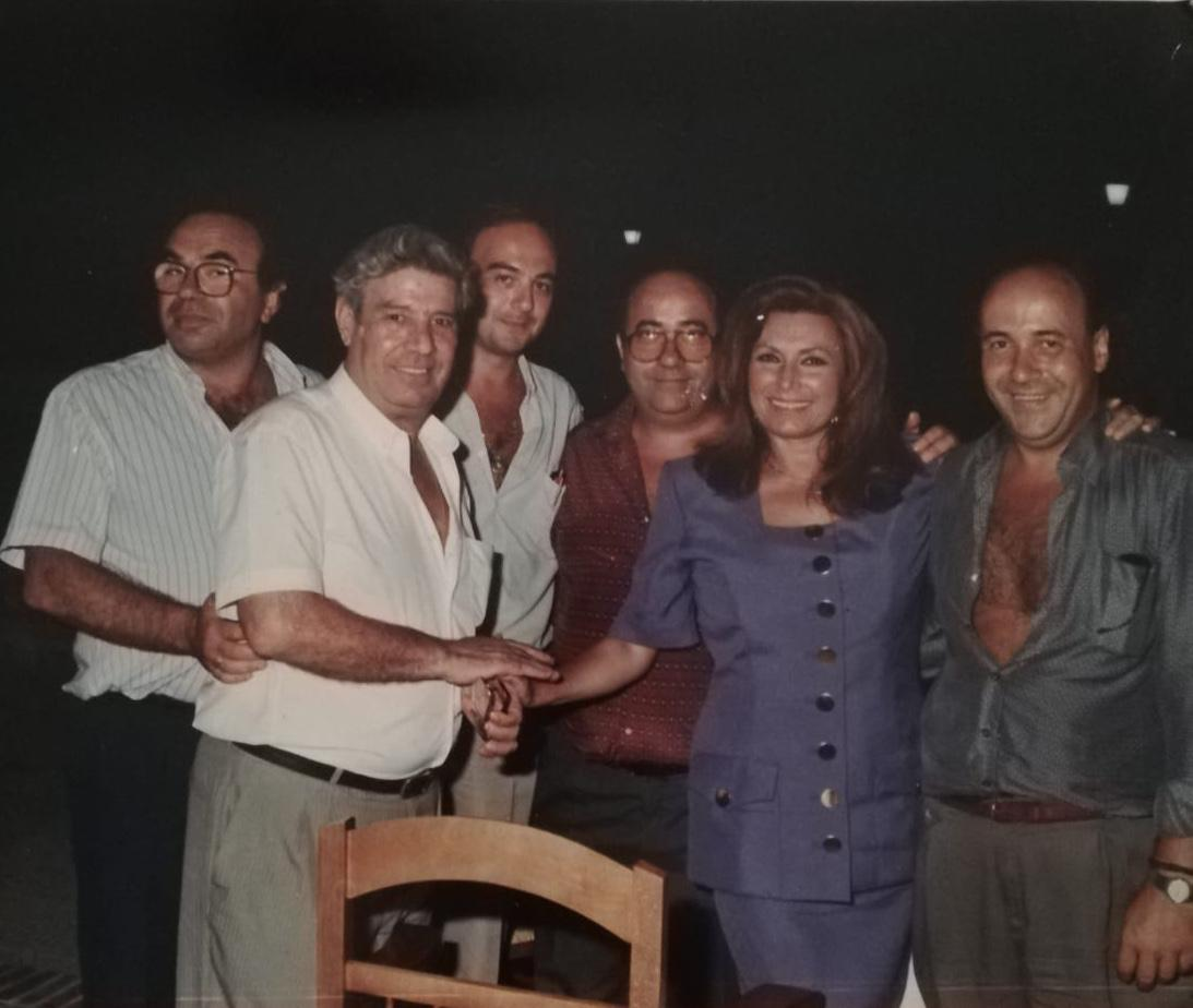 Juan Rodríguez, a la derecha, con Rocío Jurado en una fotografía de archivo.