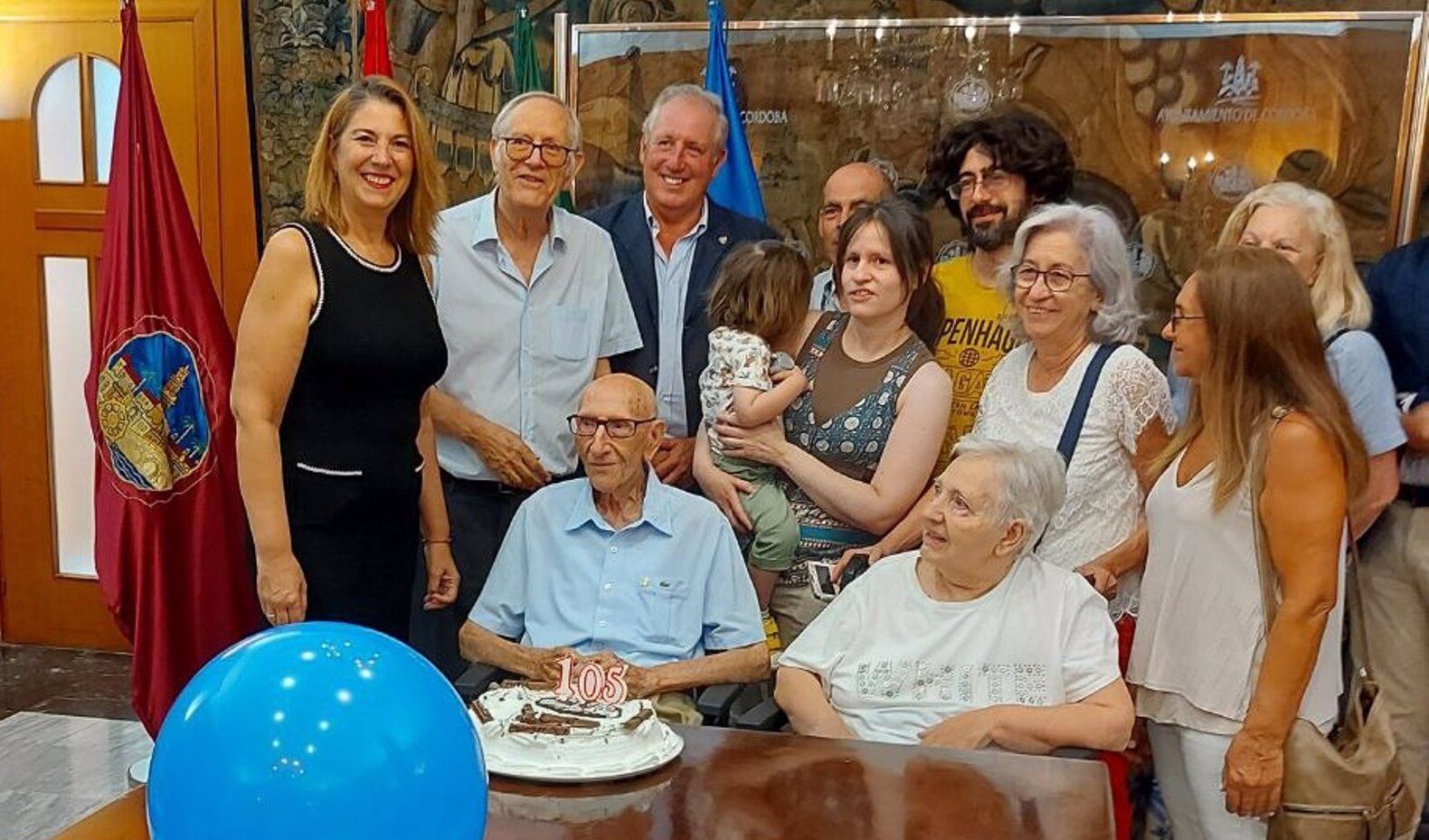 José Escobar, en su 105 cumpleaños, uno de los más longevos de Andalucía.