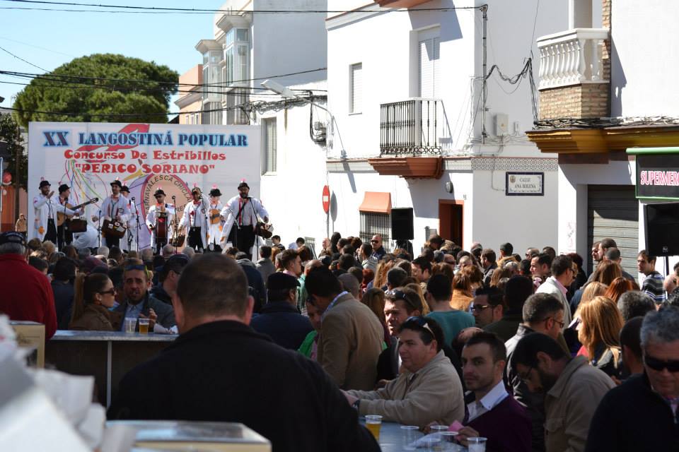 Durante la celebración de la 'Langostiná' Popular en una edición anterior. FOTO: GUIADECADIZ.COM