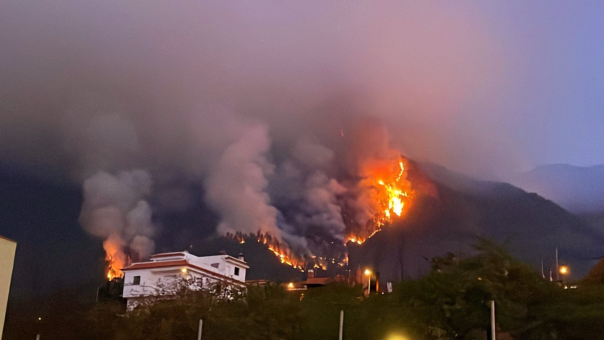Imagen del incendio de Tenerife.